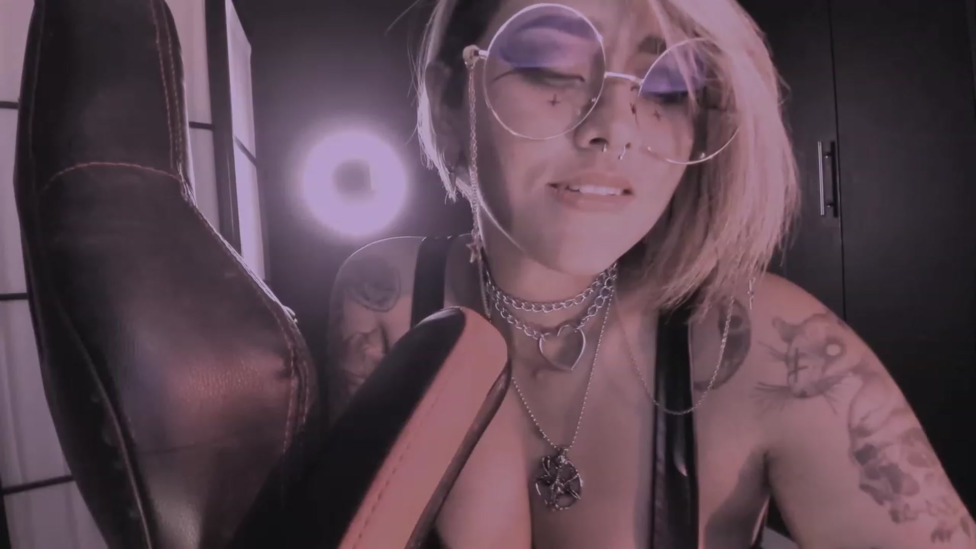 Gallery image thumbnail from AbraxxysRadio's myfreecams stream on, 11/17/2023, 02:19 image 10 of 20