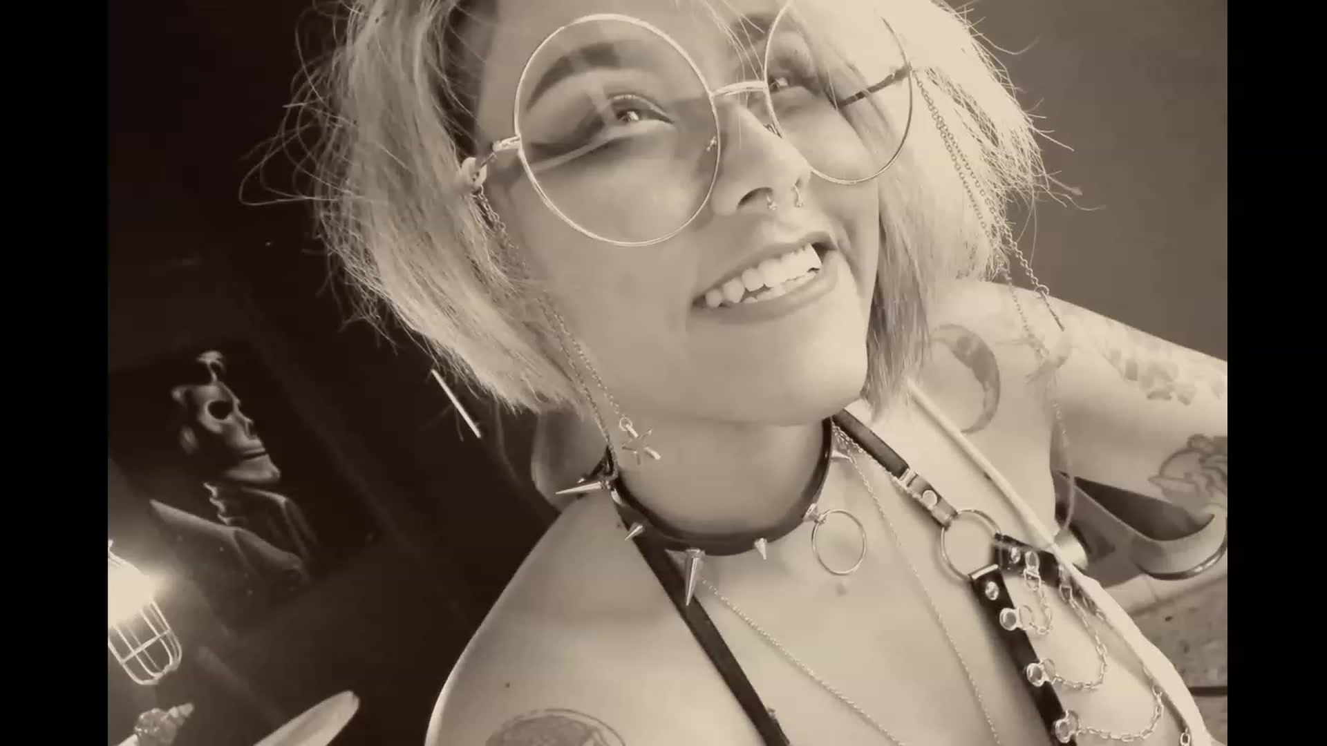 Gallery image thumbnail from AbraxxysRadio's myfreecams stream on, 11/19/2023, 19:32 image 8 of 20
