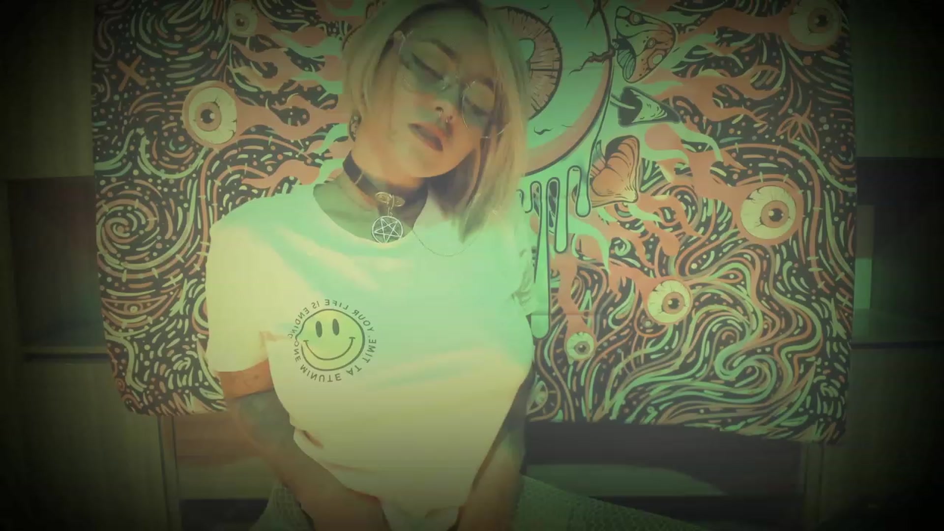 Gallery image thumbnail from AbraxxysRadio's myfreecams stream on, 12/01/2023, 23:36 image 14 of 20