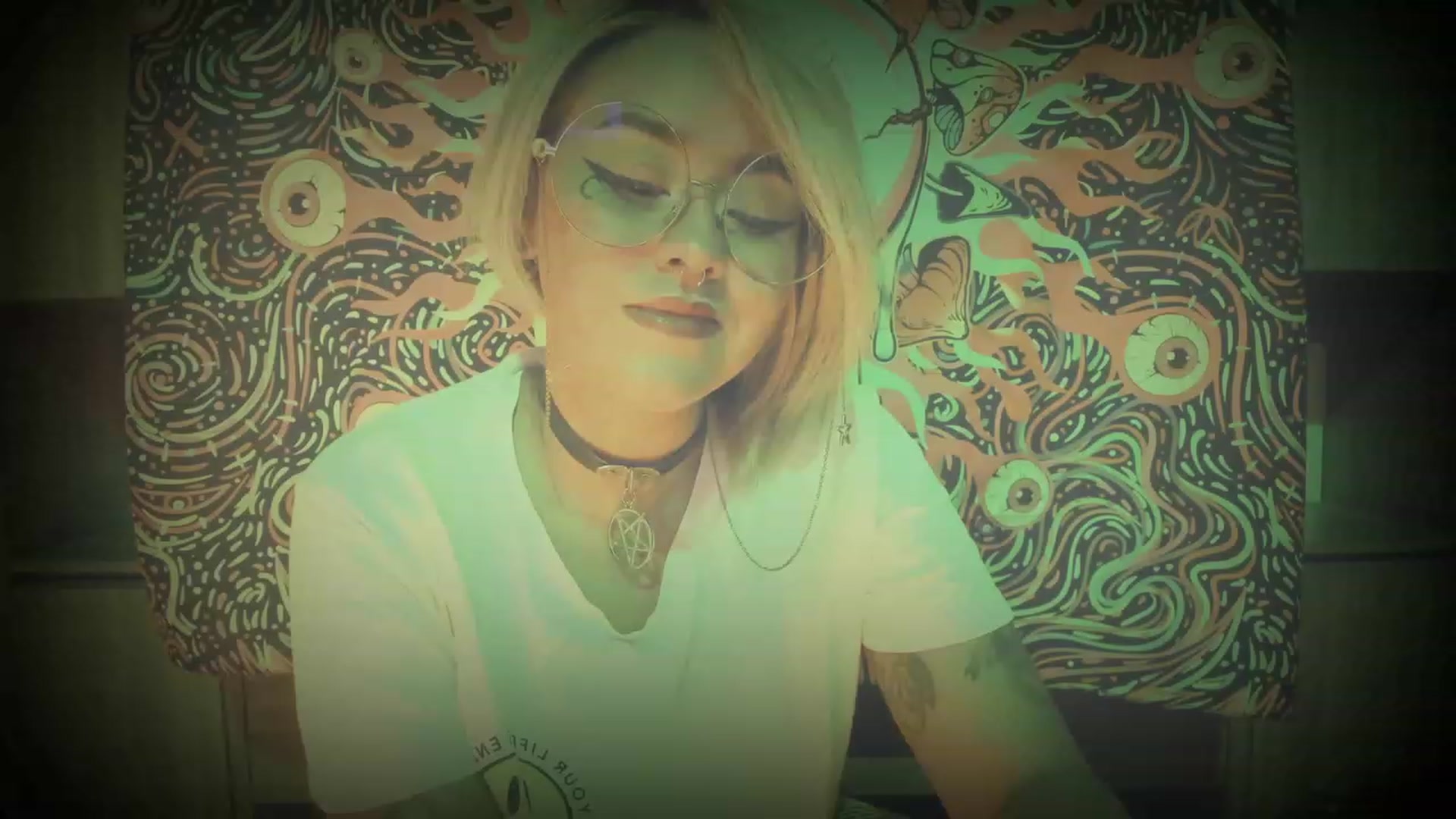 Gallery image thumbnail from AbraxxysRadio's myfreecams stream on, 12/01/2023, 23:36 image 2 of 20