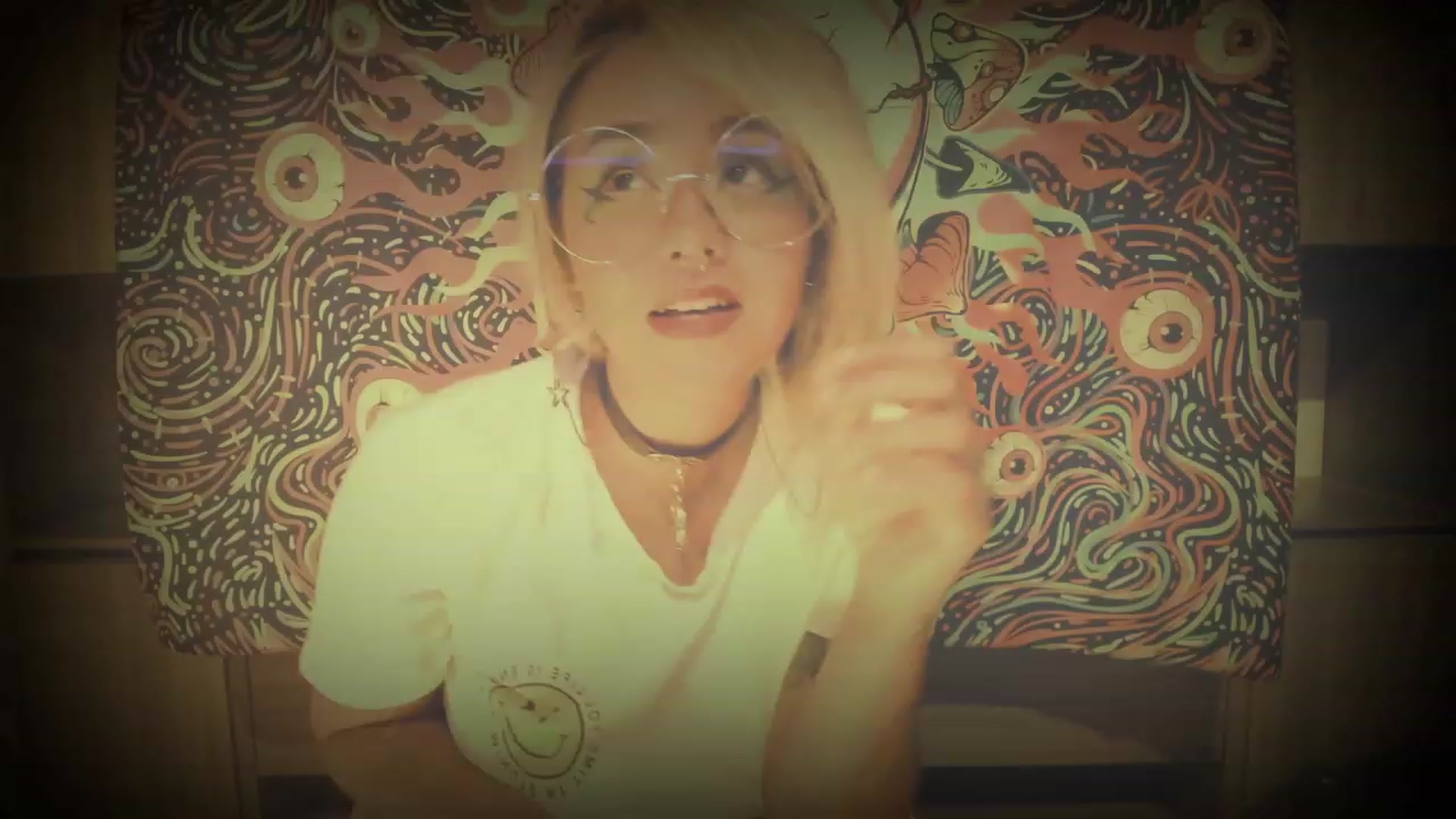Gallery image thumbnail from AbraxxysRadio's myfreecams stream on, 12/01/2023, 23:36 image 7 of 20