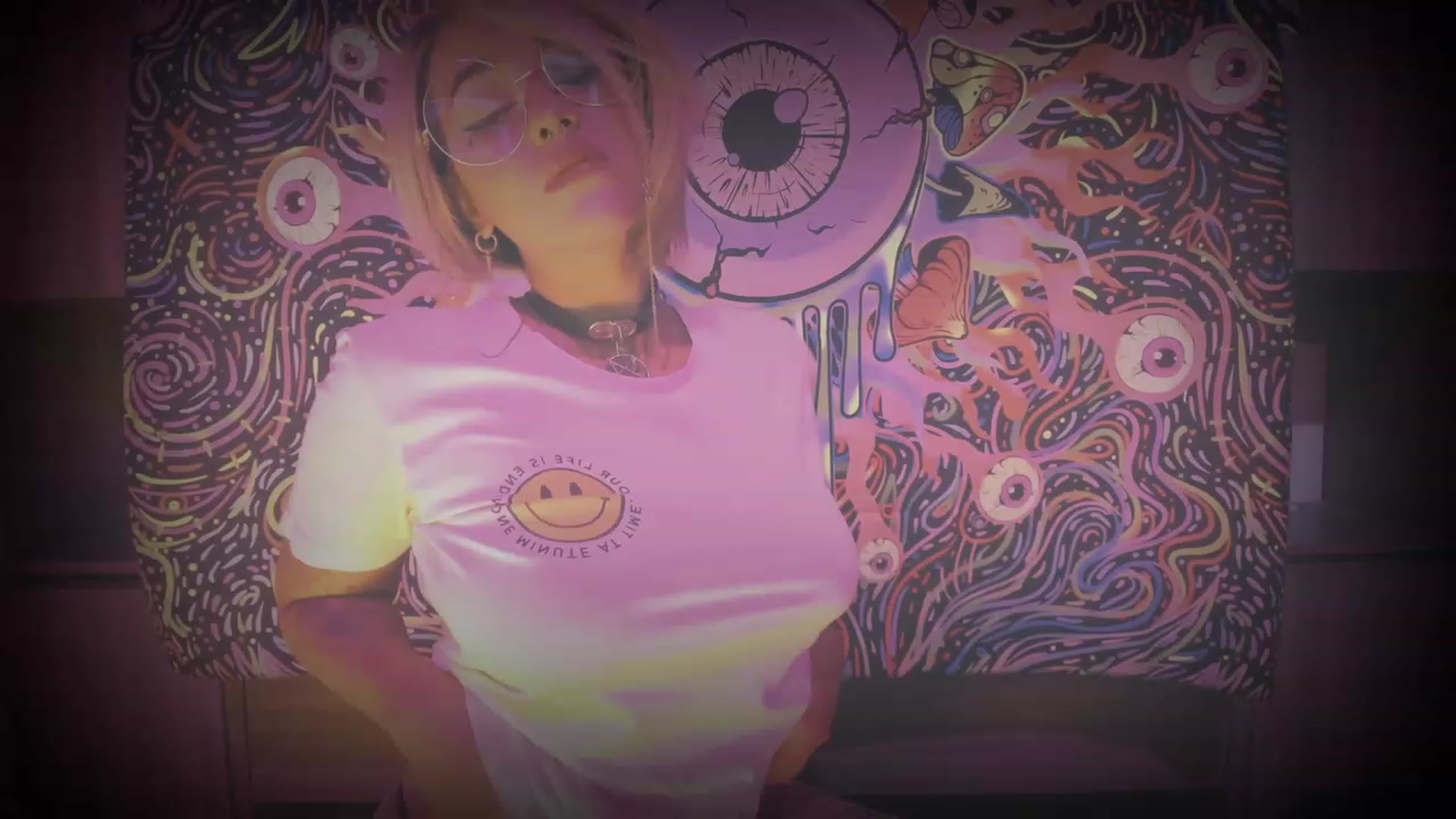 Gallery image thumbnail from AbraxxysRadio's myfreecams stream on, 12/01/2023, 23:36 image 5 of 20