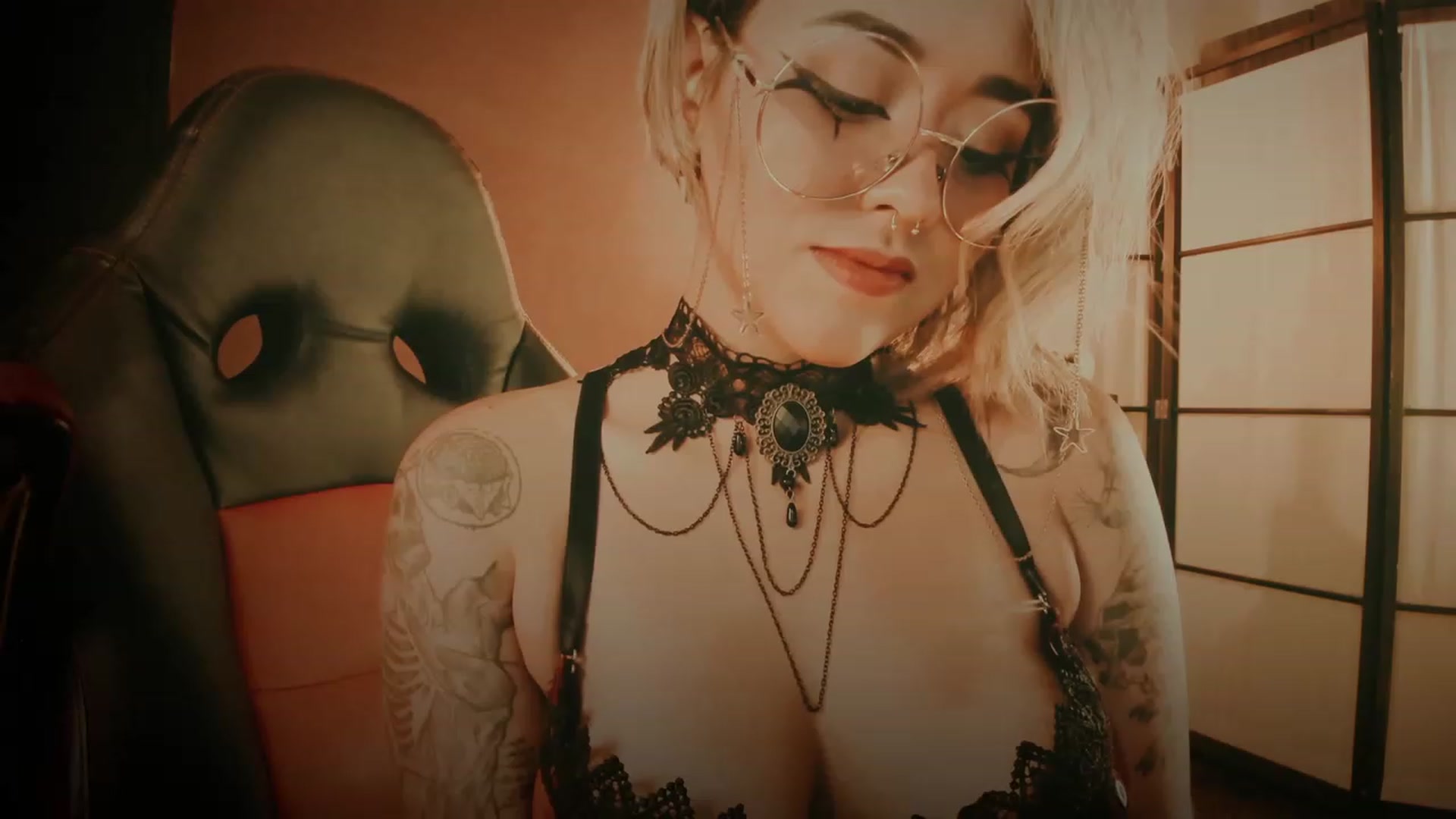 Gallery image thumbnail from AbraxxysRadio's myfreecams stream on, 12/03/2023, 18:04 image 20 of 20