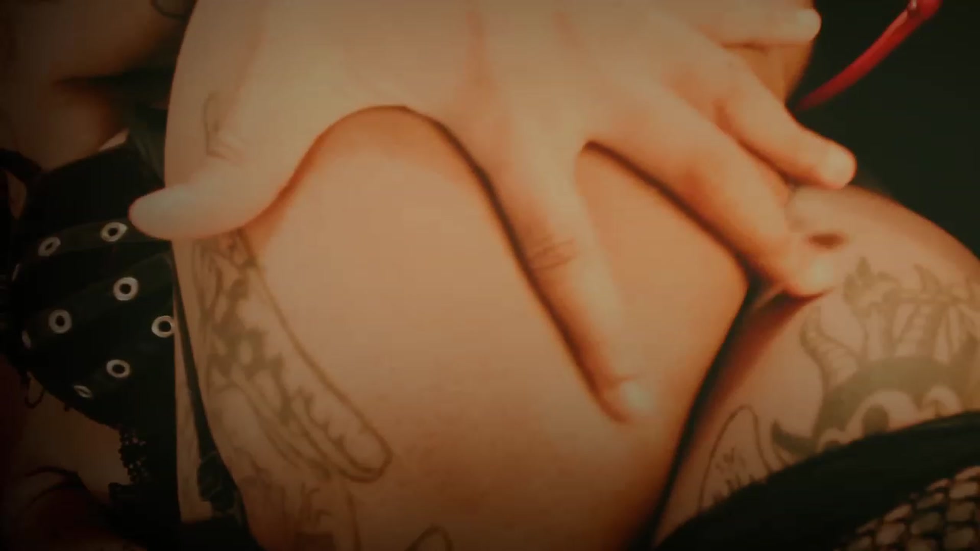 Gallery image thumbnail from AbraxxysRadio's myfreecams stream on, 12/03/2023, 19:45 image 4 of 20
