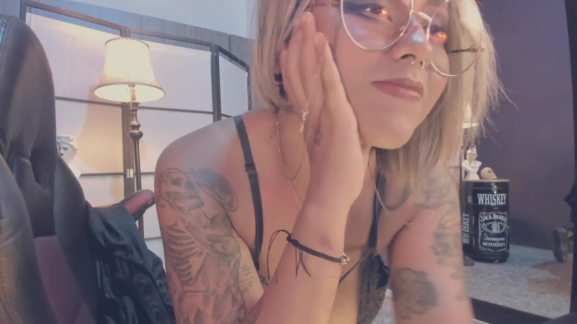 Gallery image thumbnail from AbraxxysRadio's myfreecams stream on, 12/06/2023, 24:17 image 6 of 20