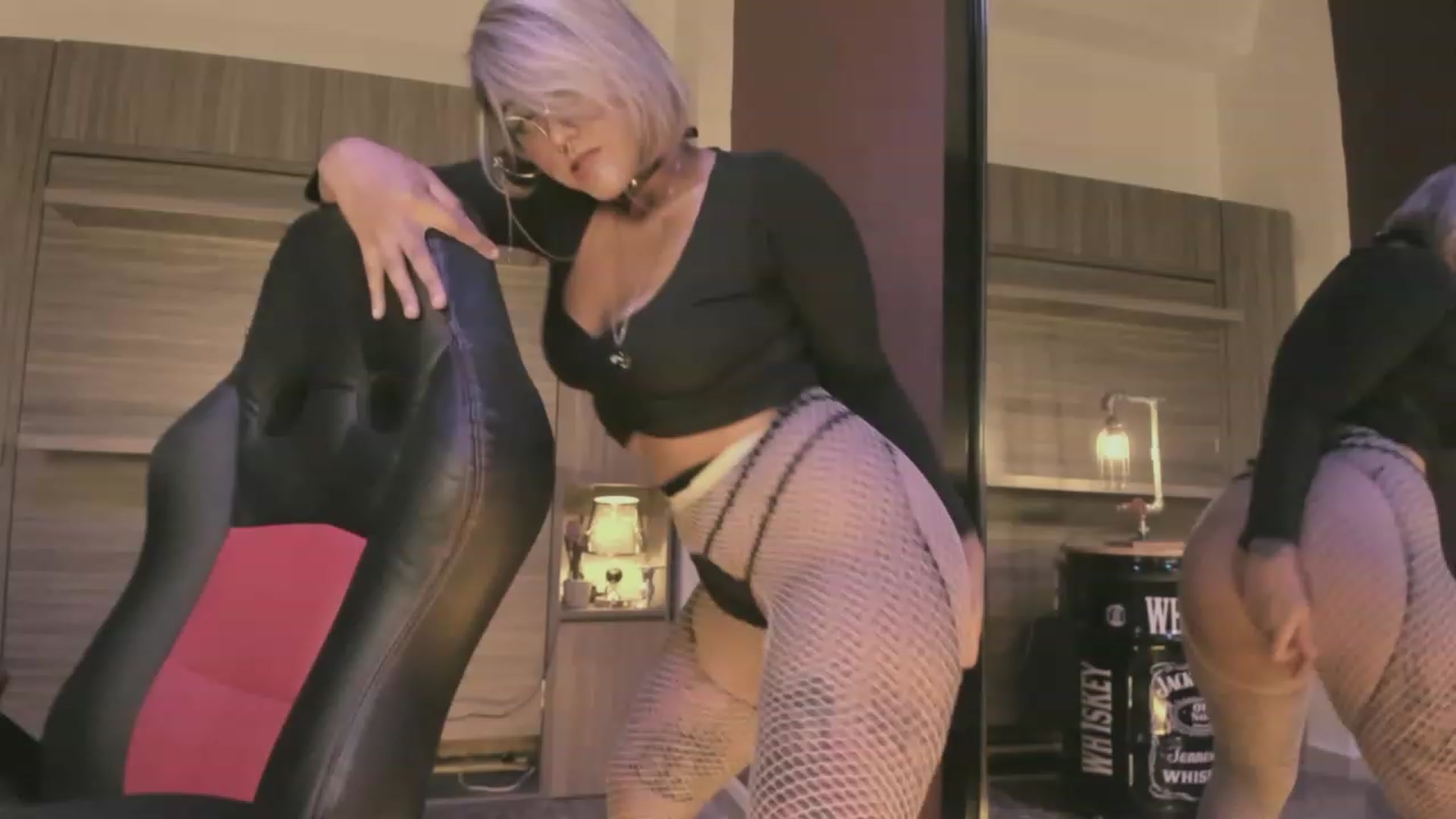 Gallery image thumbnail from AbraxxysRadio's myfreecams stream on, 12/07/2023, 22:44 image 3 of 20
