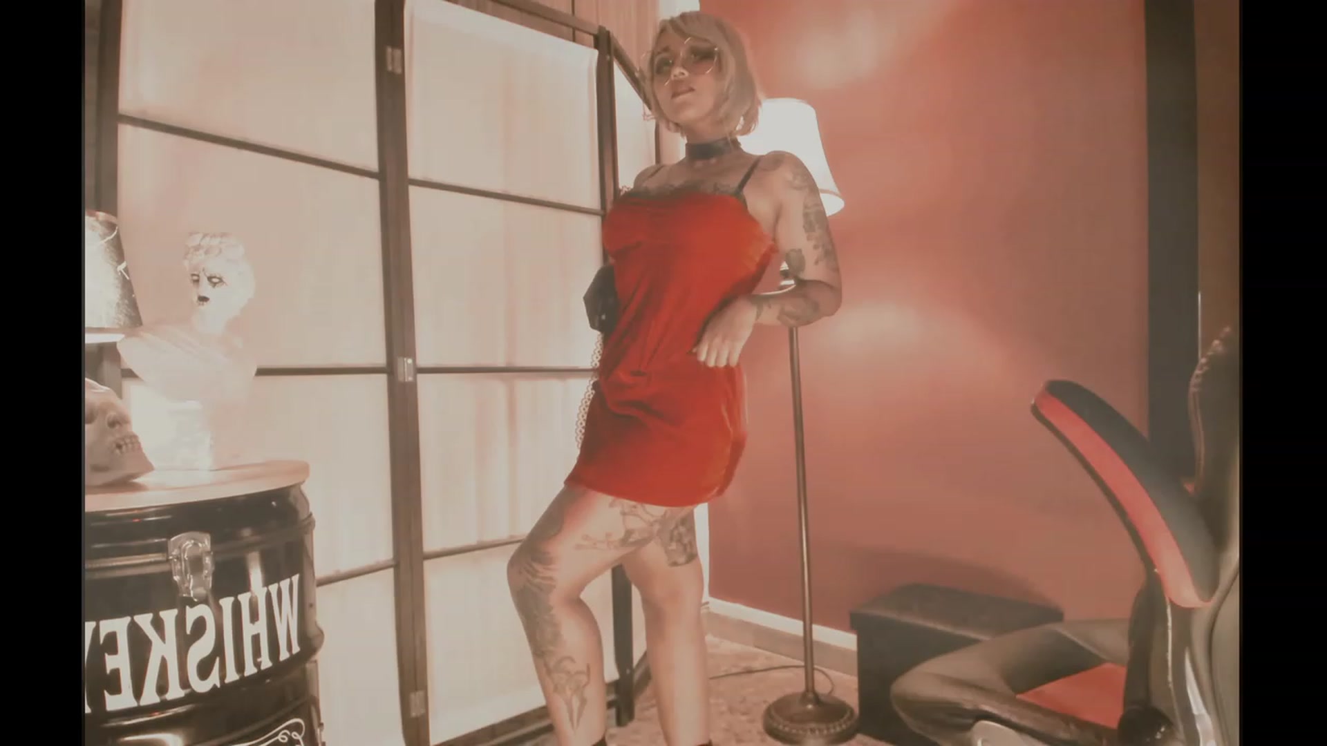 Gallery image thumbnail from AbraxxysRadio's myfreecams stream on, 12/09/2023, 02:19 image 1 of 20