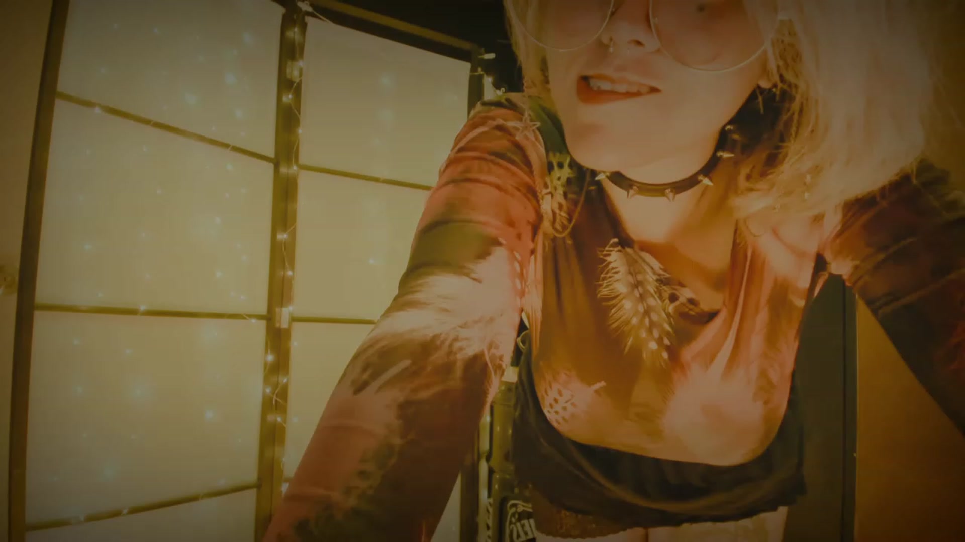 Gallery image thumbnail from AbraxxysRadio's myfreecams stream on, 12/09/2023, 20:54 image 17 of 20