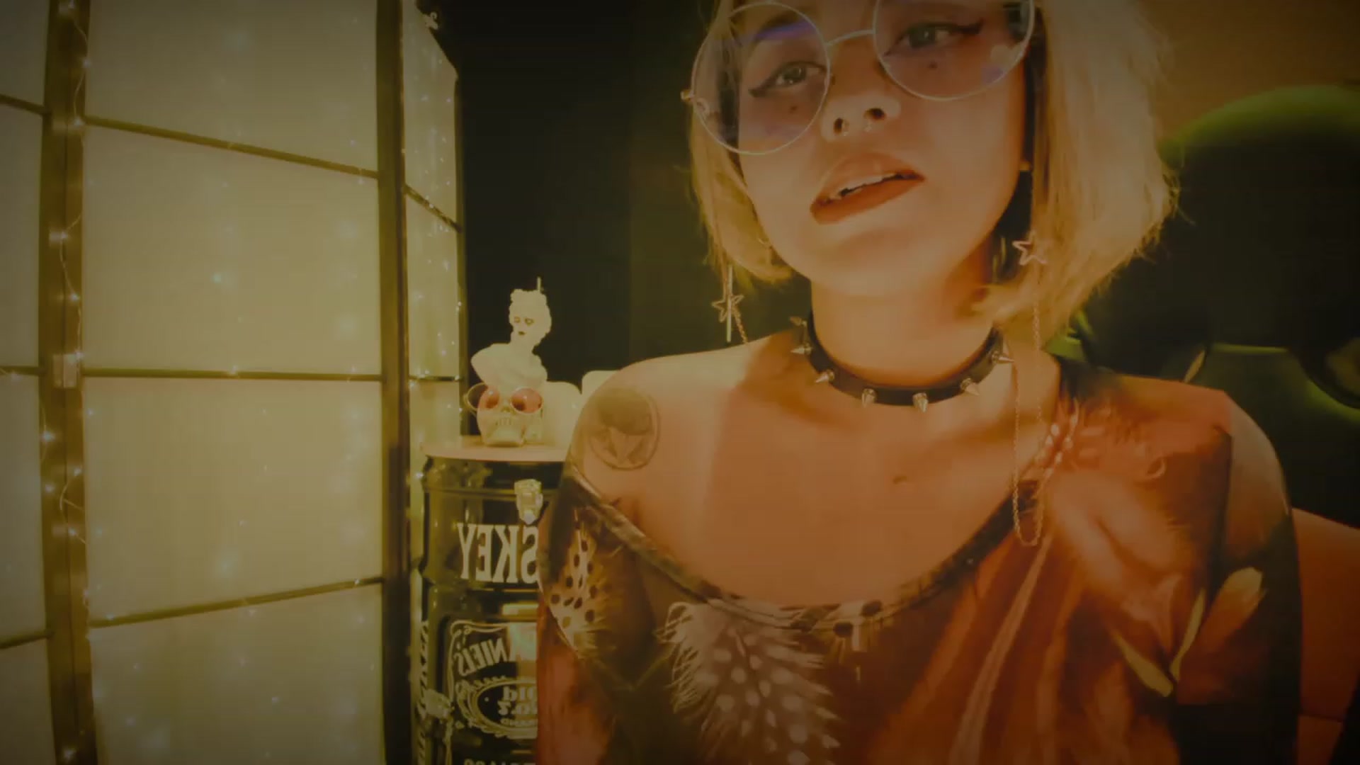 Gallery image thumbnail from AbraxxysRadio's myfreecams stream on, 12/09/2023, 20:54 image 5 of 20