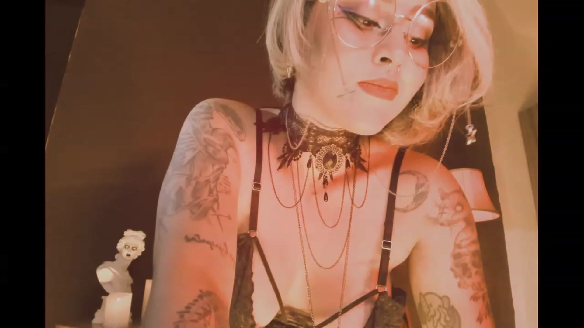Gallery image thumbnail from AbraxxysRadio's myfreecams stream on, 12/15/2023, 23:59 image 5 of 20