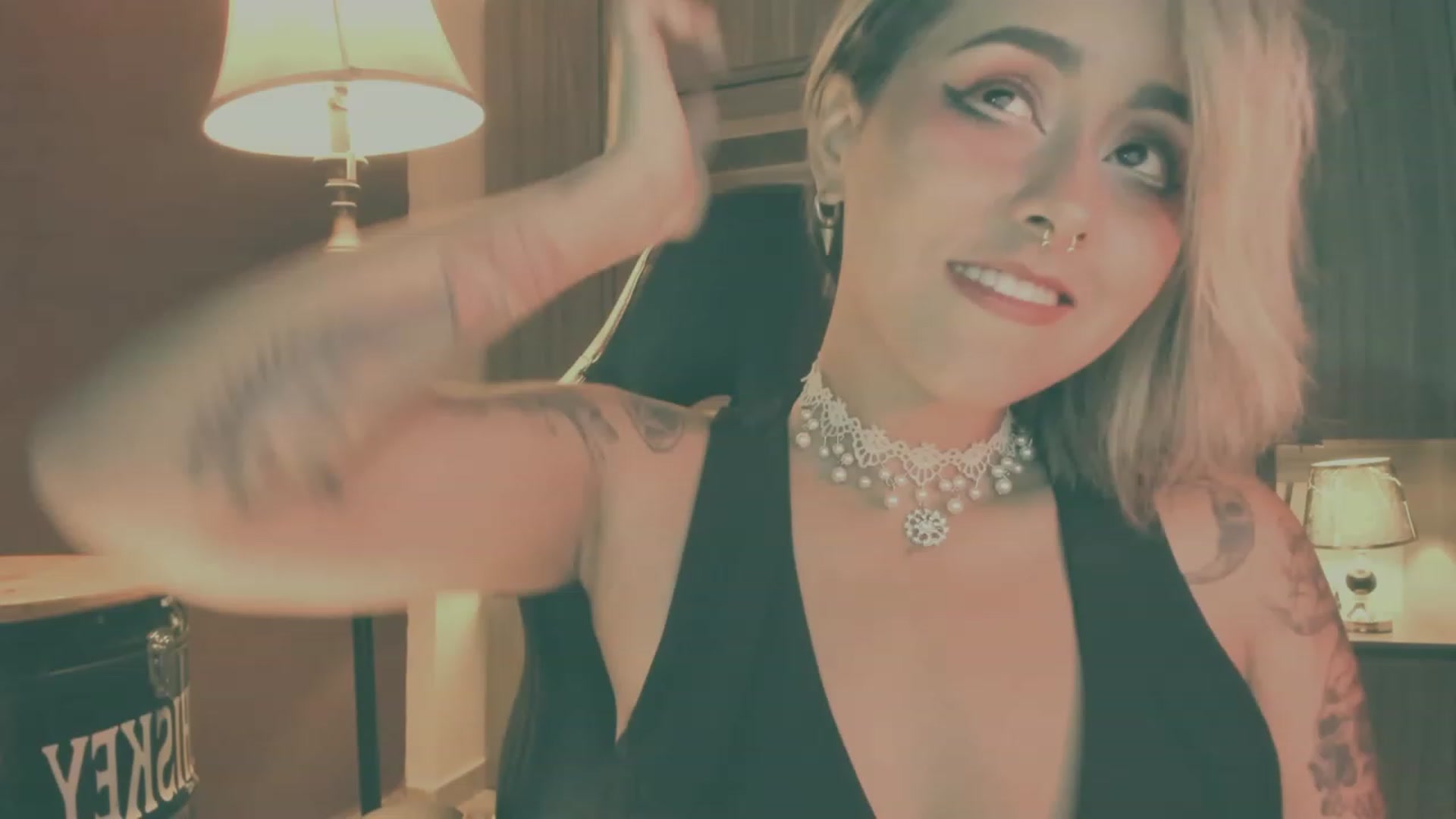 Gallery image thumbnail from AbraxxysRadio's myfreecams stream on, 12/20/2023, 24:04 image 17 of 20