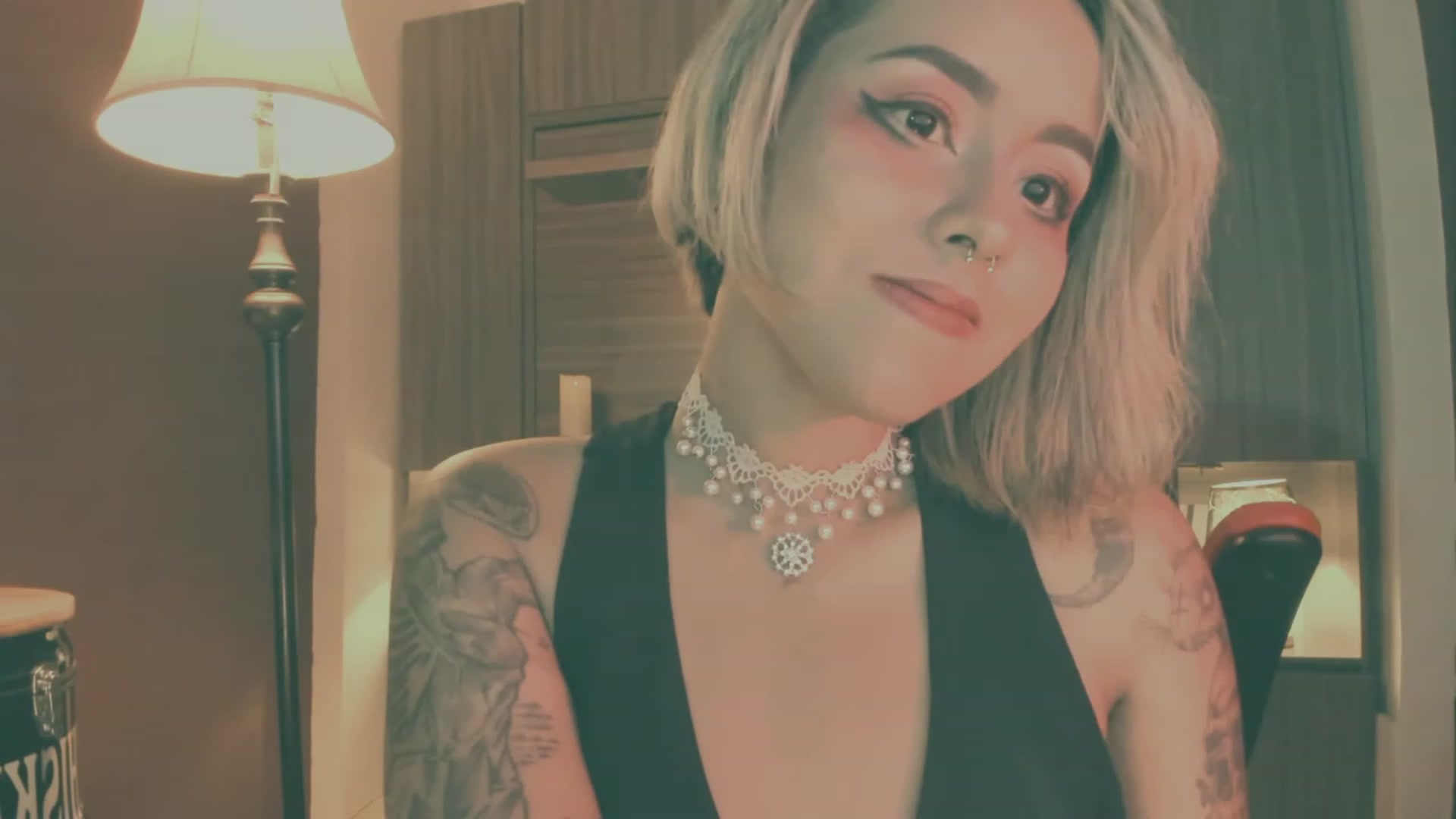 Gallery image thumbnail from AbraxxysRadio's myfreecams stream on, 12/20/2023, 01:42 image 9 of 20