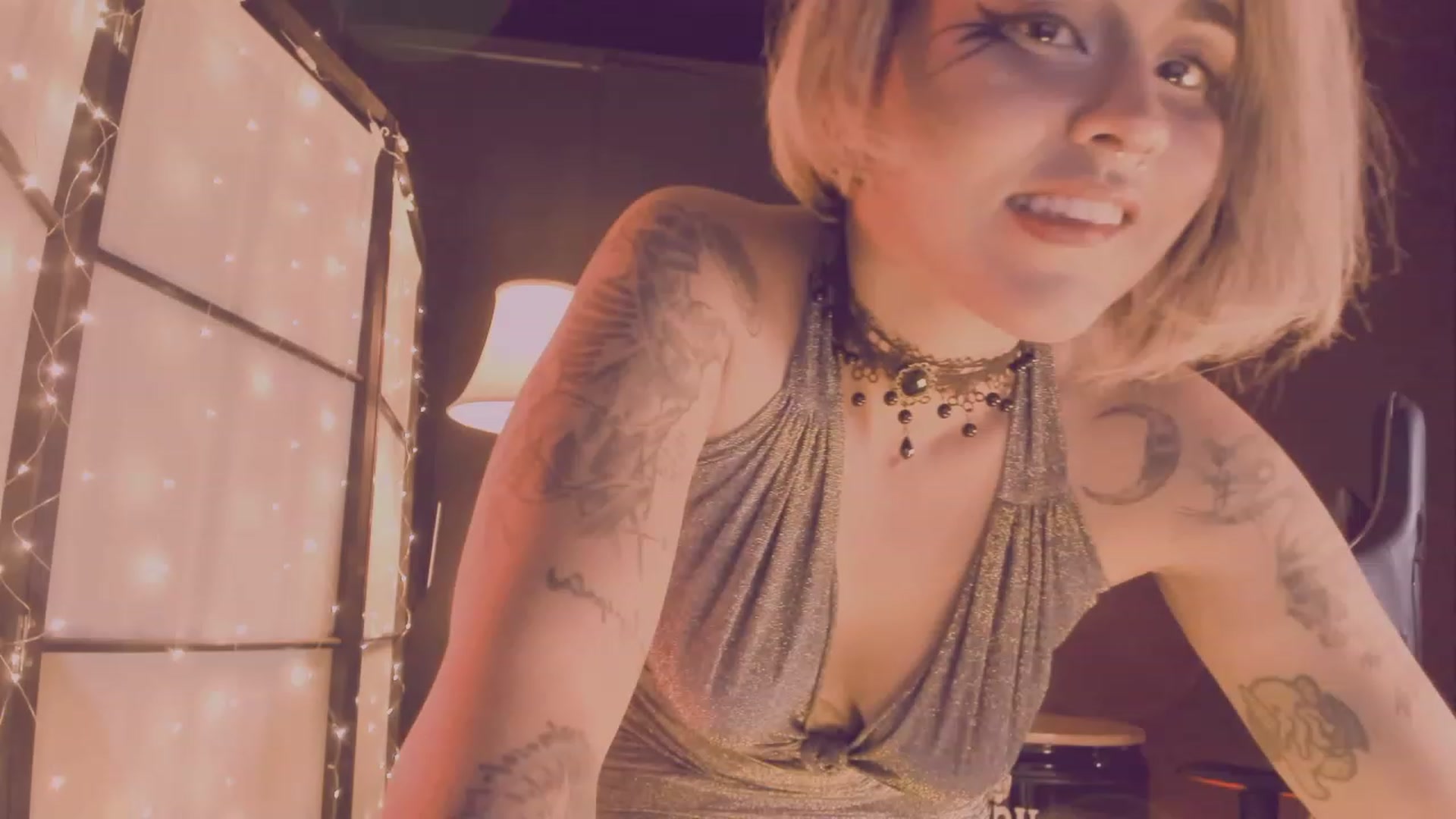 Gallery image thumbnail from AbraxxysRadio's myfreecams stream on, 12/30/2023, 21:59 image 14 of 20