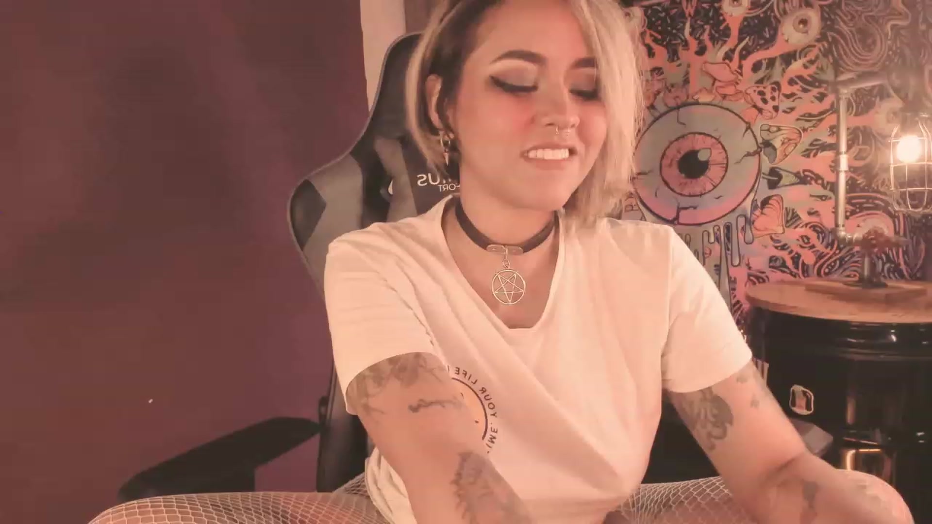Gallery image thumbnail from AbraxxysRadio's myfreecams stream on, 01/17/2024, 24:47 image 9 of 20