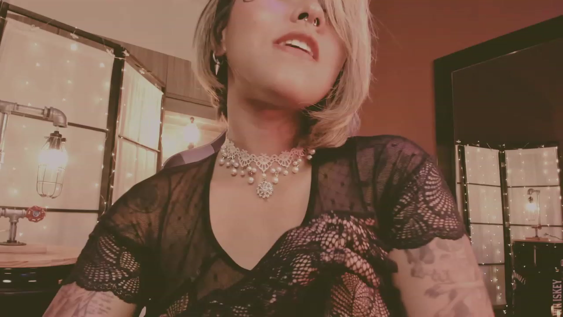 Gallery image thumbnail from AbraxxysRadio's myfreecams stream on, 01/21/2024, 18:53 image 20 of 20