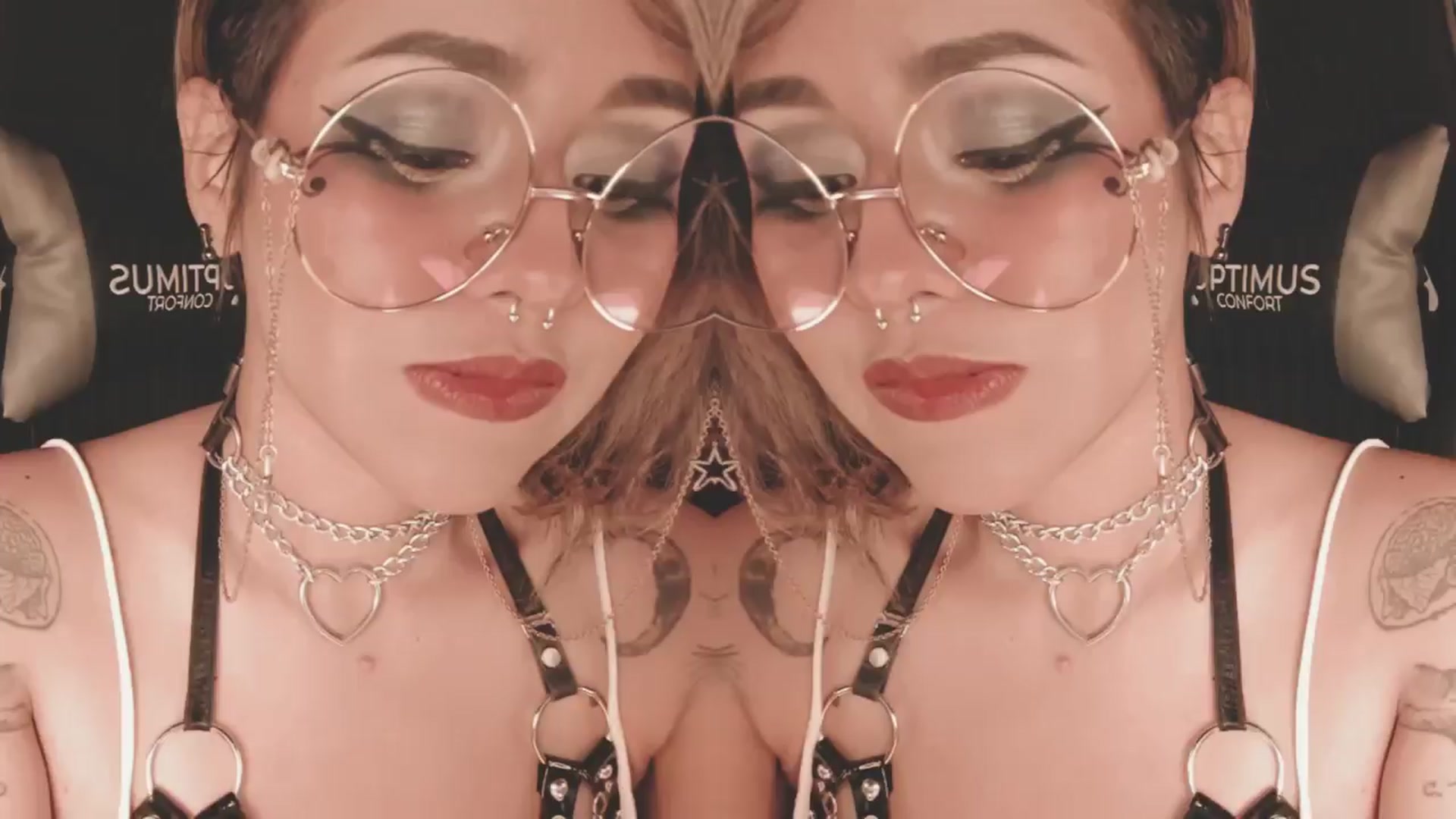 Gallery image thumbnail from AbraxxysRadio's myfreecams stream on, 03/28/2024, 01:00 image 3 of 20