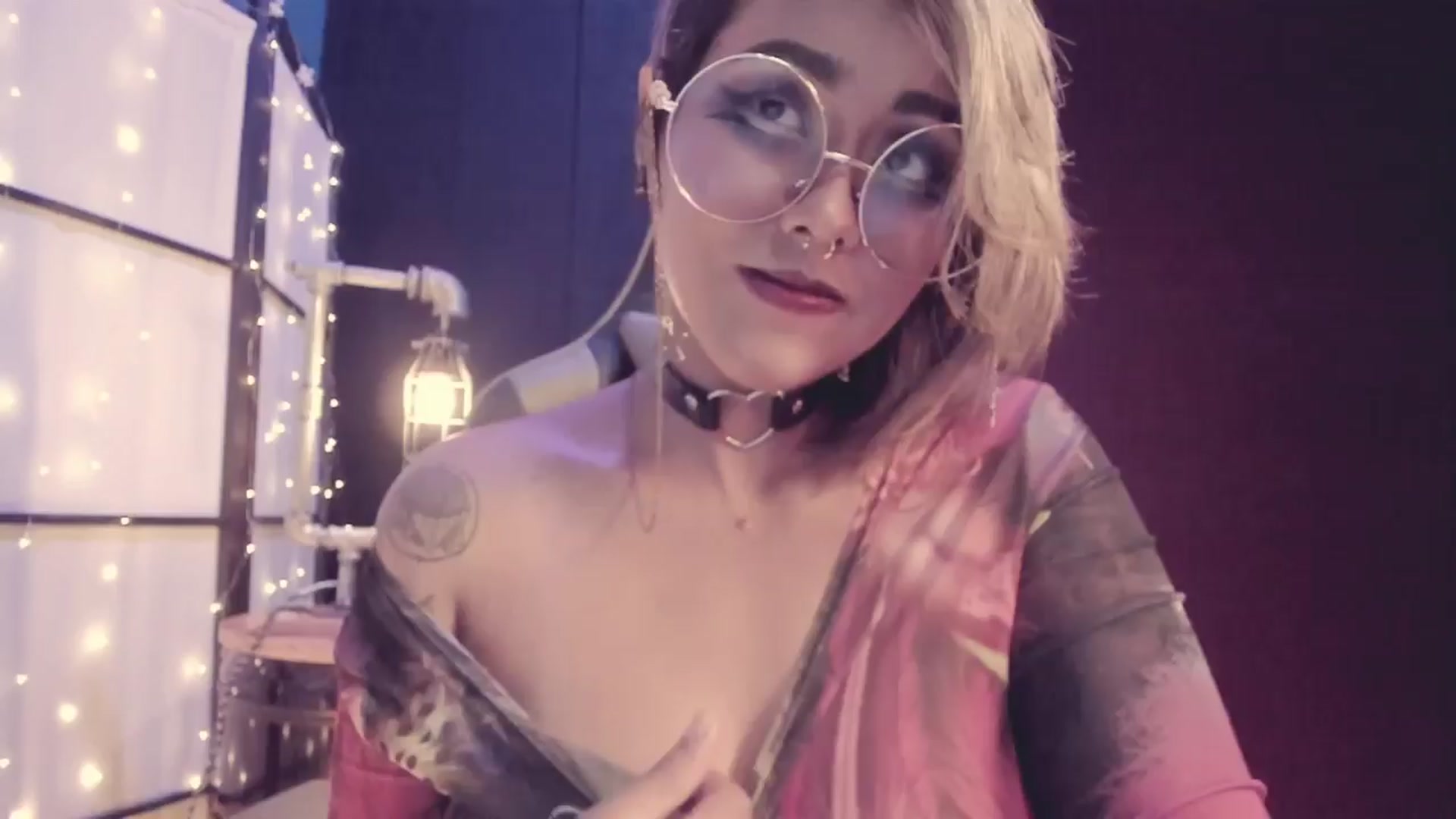 Gallery image thumbnail from AbraxxysRadio's myfreecams stream on, 04/02/2024, 02:34 image 1 of 20