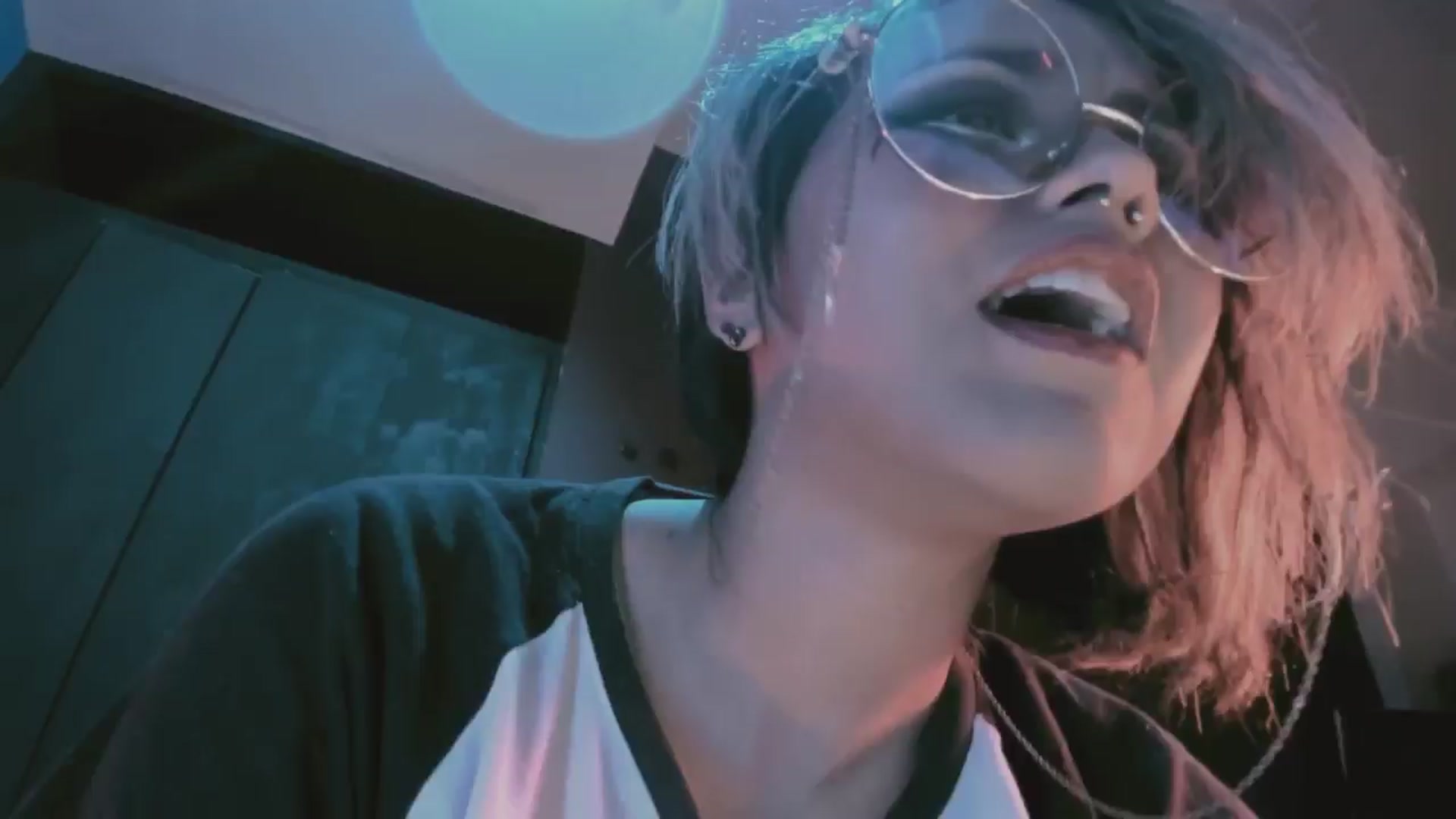 Gallery image thumbnail from AbraxxysRadio's myfreecams stream on, 05/08/2024, 02:34 image 9 of 20