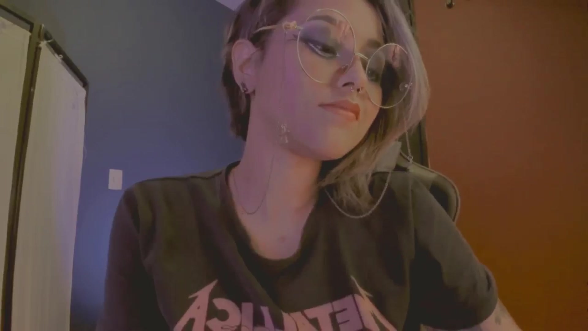 Gallery image thumbnail from AbraxxysRadio's myfreecams stream on, 05/15/2024, 01:02 image 19 of 20