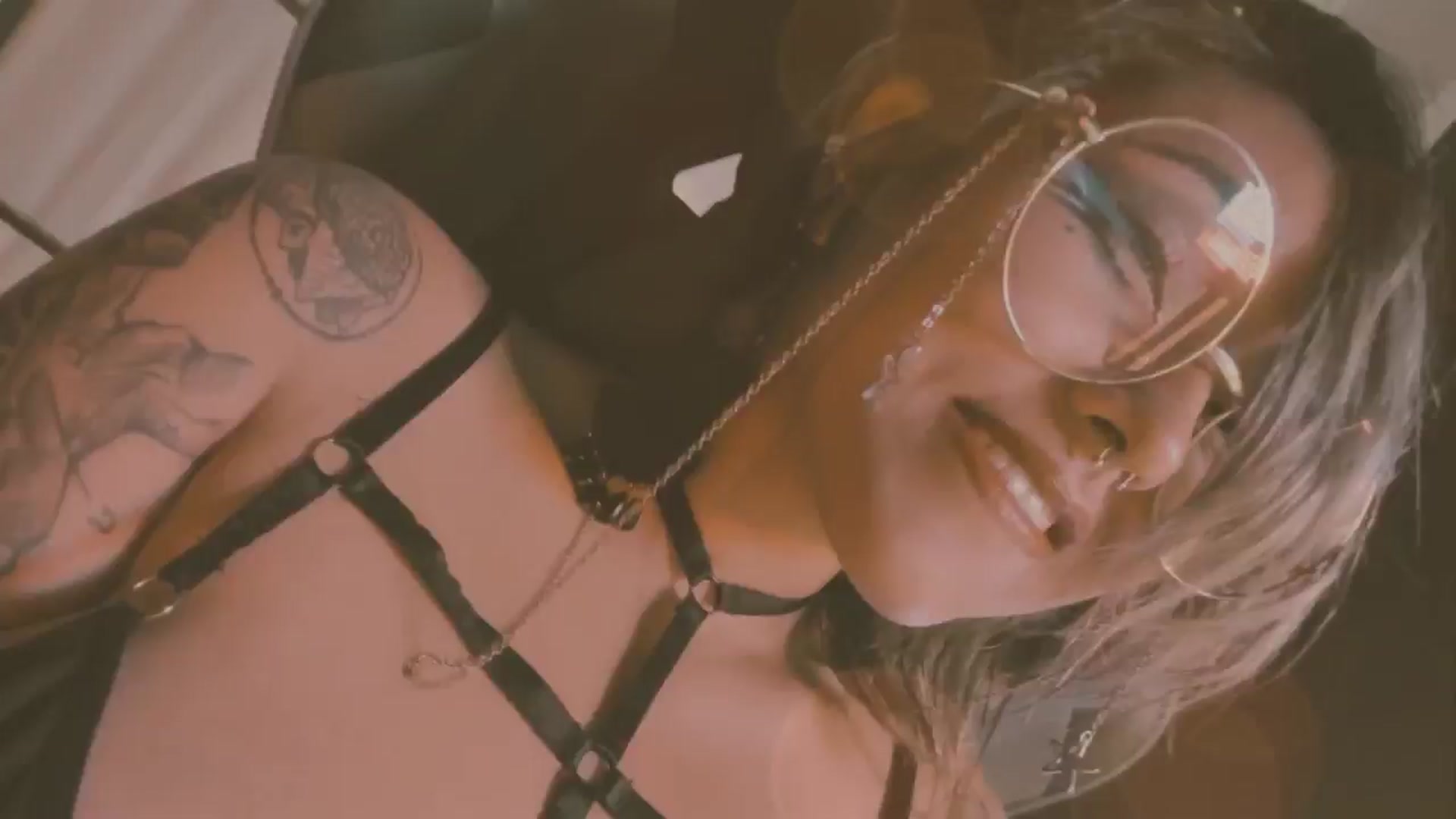 Gallery image thumbnail from AbraxxysRadio's myfreecams stream on, 05/19/2024, 20:41 image 17 of 20