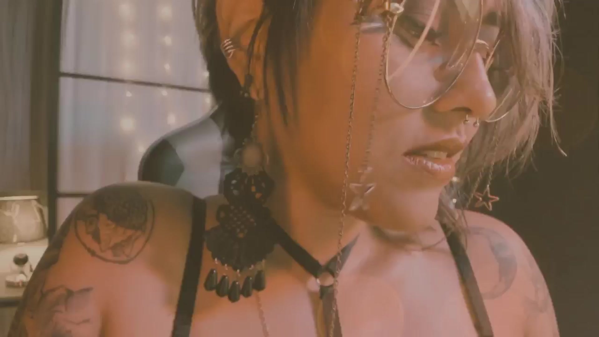 Gallery image thumbnail from AbraxxysRadio's myfreecams stream on, 05/19/2024, 20:41 image 20 of 20
