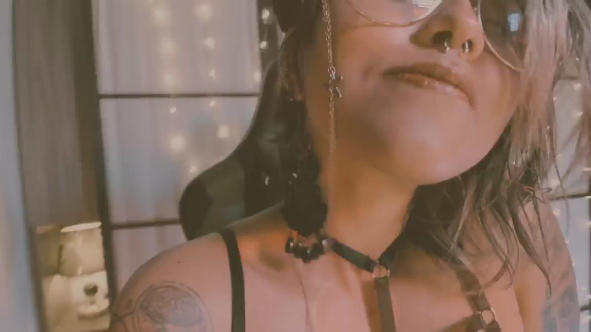 Gallery image thumbnail from AbraxxysRadio's myfreecams stream on, 05/19/2024, 20:41 image 14 of 20