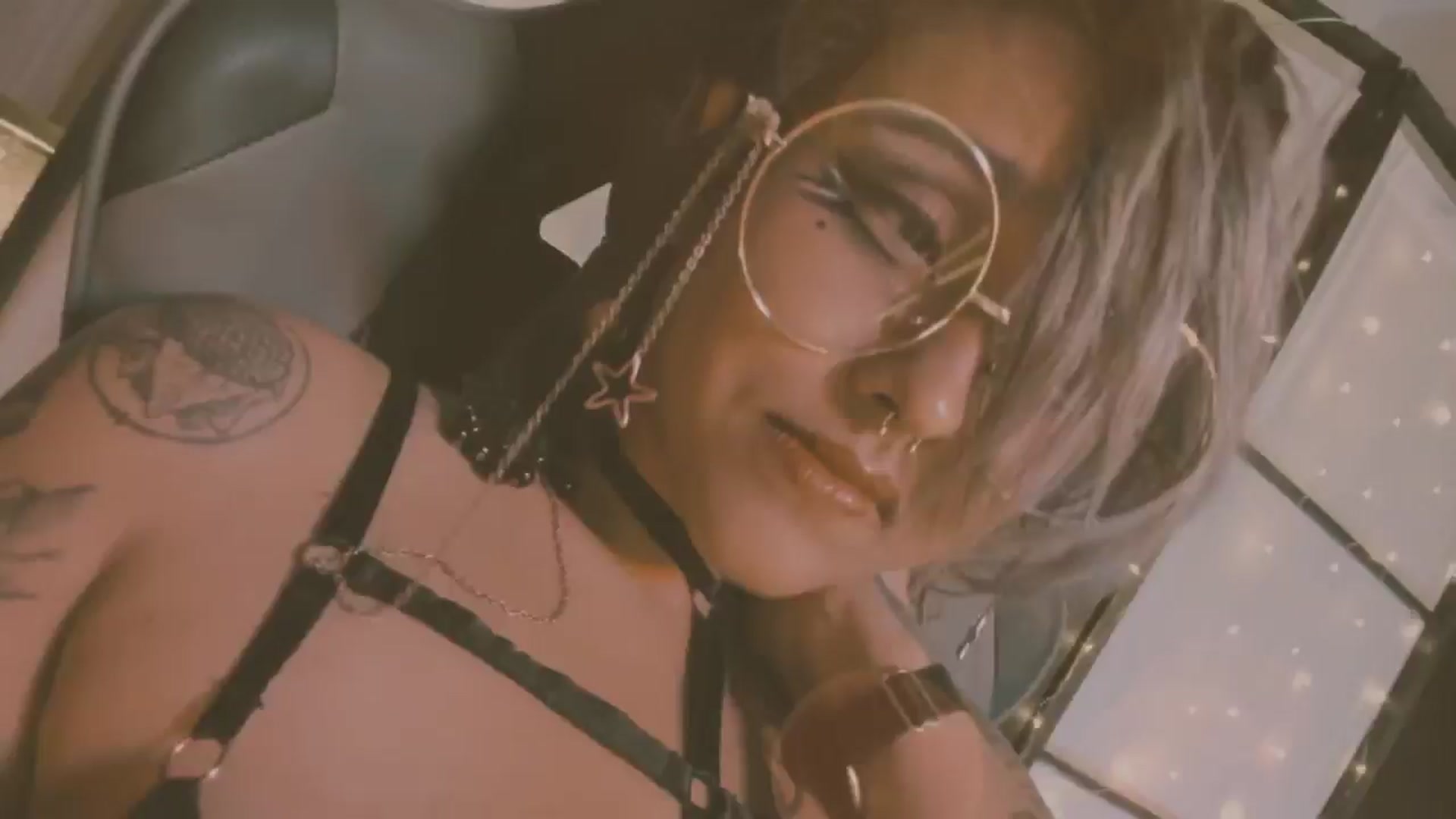 Gallery image thumbnail from AbraxxysRadio's myfreecams stream on, 05/19/2024, 20:41 image 16 of 20