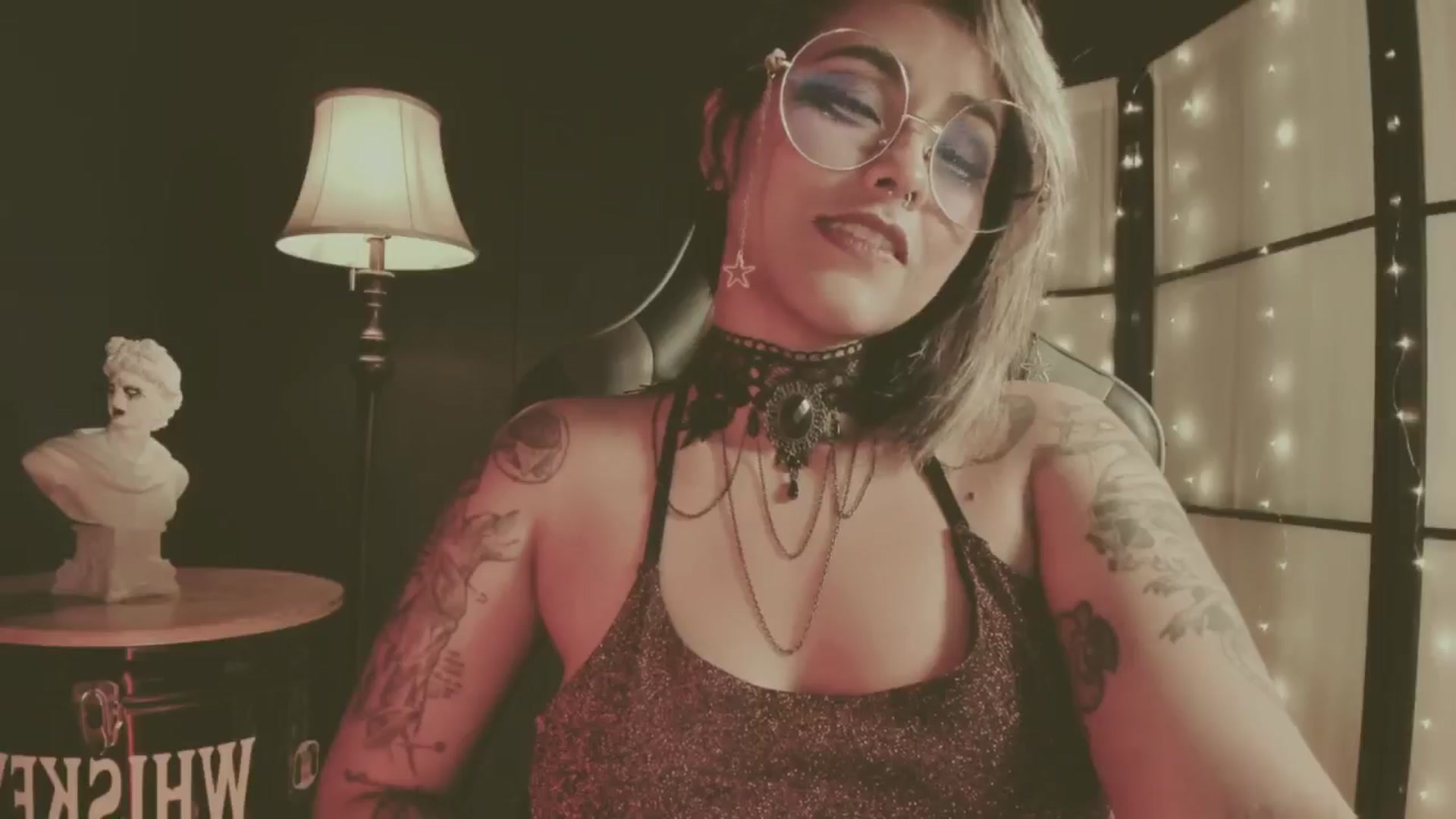 Gallery image thumbnail from AbraxxysRadio's myfreecams stream on, 05/23/2024, 24:28 image 6 of 20