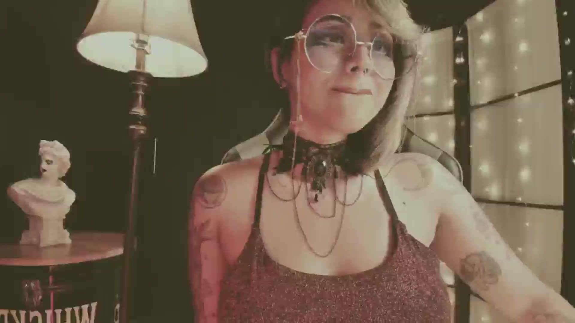 Gallery image thumbnail from AbraxxysRadio's myfreecams stream on, 05/23/2024, 24:53 image 3 of 20