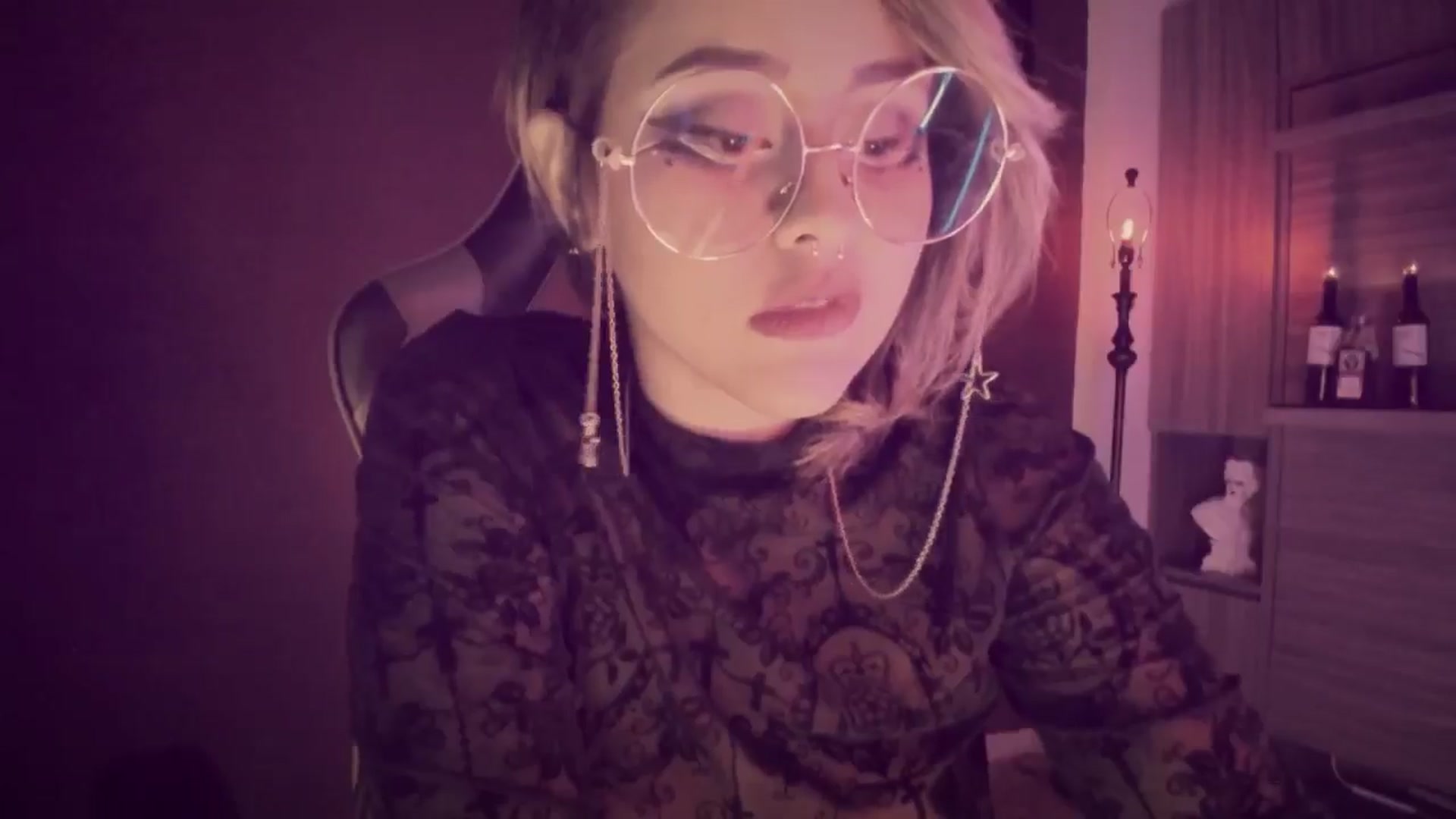 Gallery image thumbnail from AbraxxysRadio's myfreecams stream on, 05/25/2024, 01:33 image 3 of 20