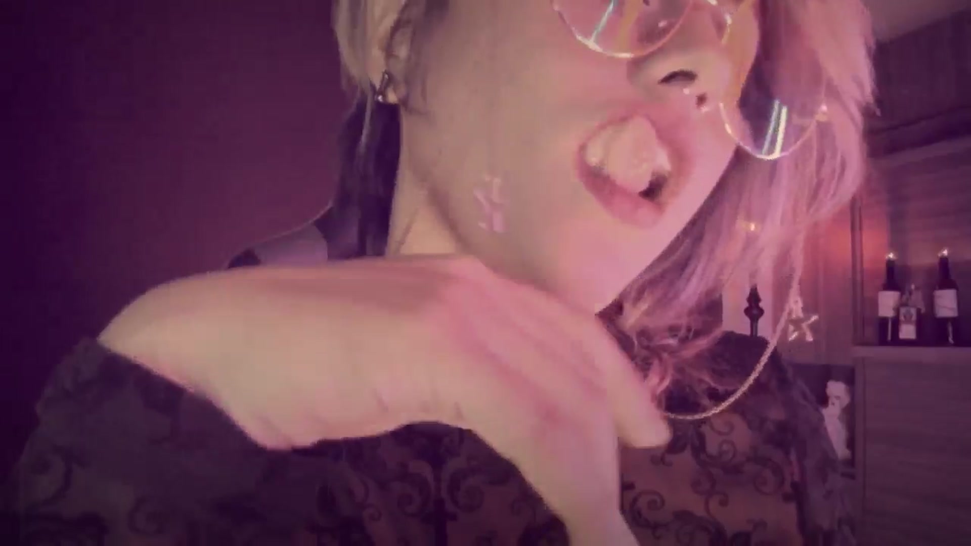 Gallery image thumbnail from AbraxxysRadio's myfreecams stream on, 05/25/2024, 01:33 image 18 of 20