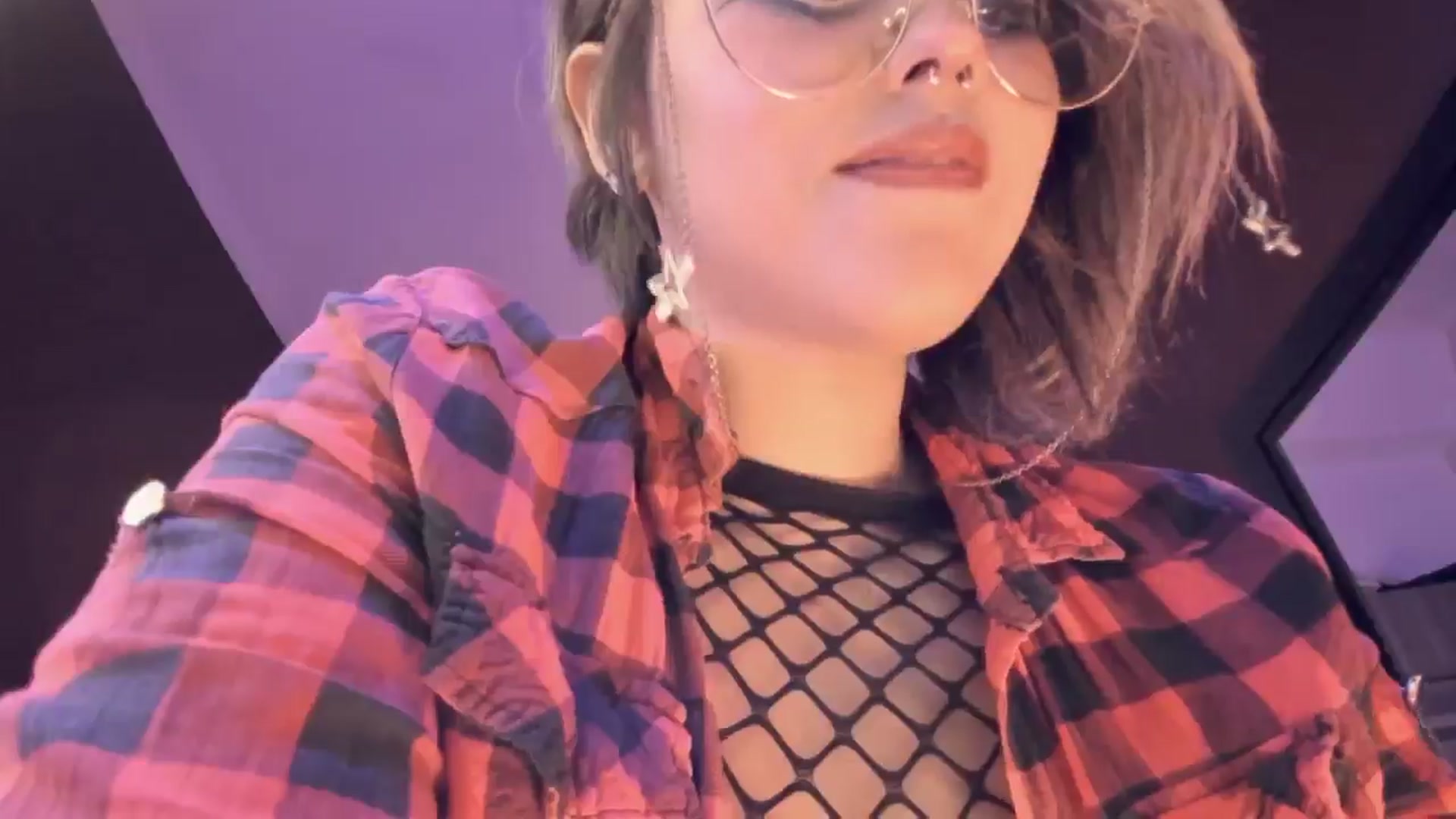 Gallery image thumbnail from AbraxxysRadio's myfreecams stream on, 06/01/2024, 01:47 image 11 of 20