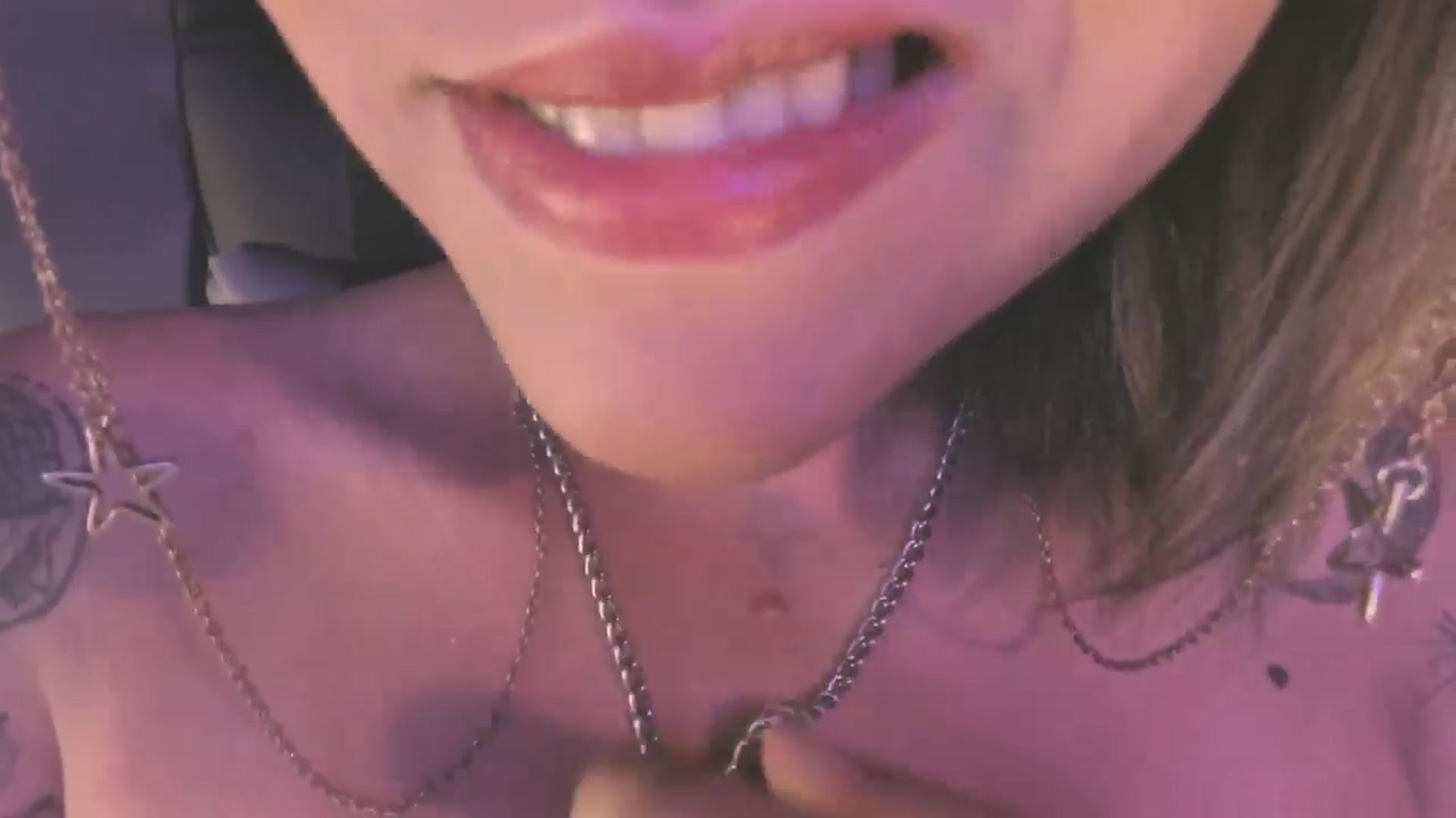 Gallery image thumbnail from AbraxxysRadio's myfreecams stream on, 06/08/2024, 01:21 image 5 of 20