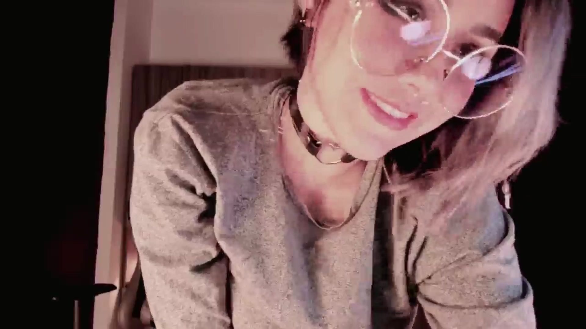 Gallery image thumbnail from AbraxxysRadio's myfreecams stream on, 06/20/2024, 23:53 image 19 of 20