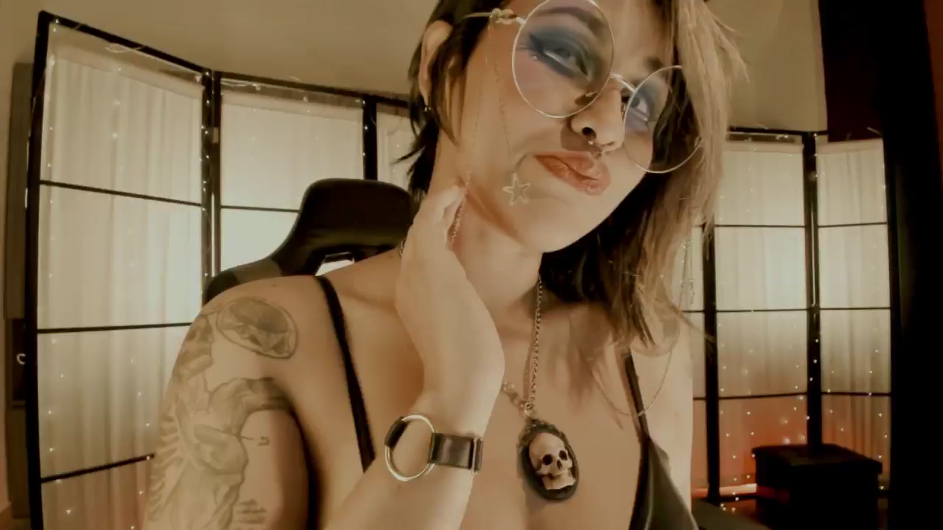 Gallery image thumbnail from AbraxxysRadio's myfreecams stream on, 06/23/2024, 02:05 image 8 of 20
