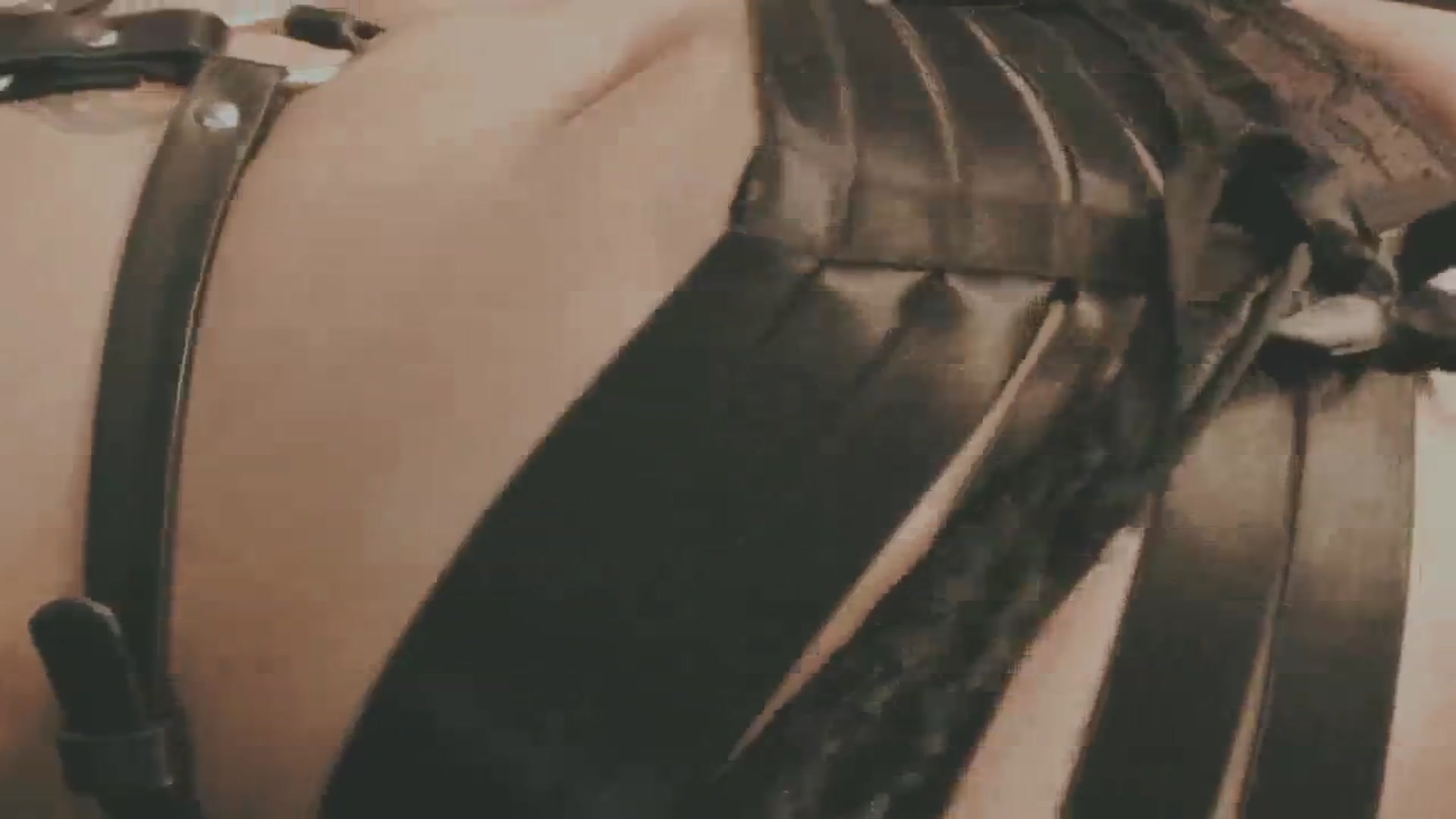 Gallery image thumbnail from AbraxxysRadio's myfreecams stream on, 06/28/2024, 23:36 image 13 of 20