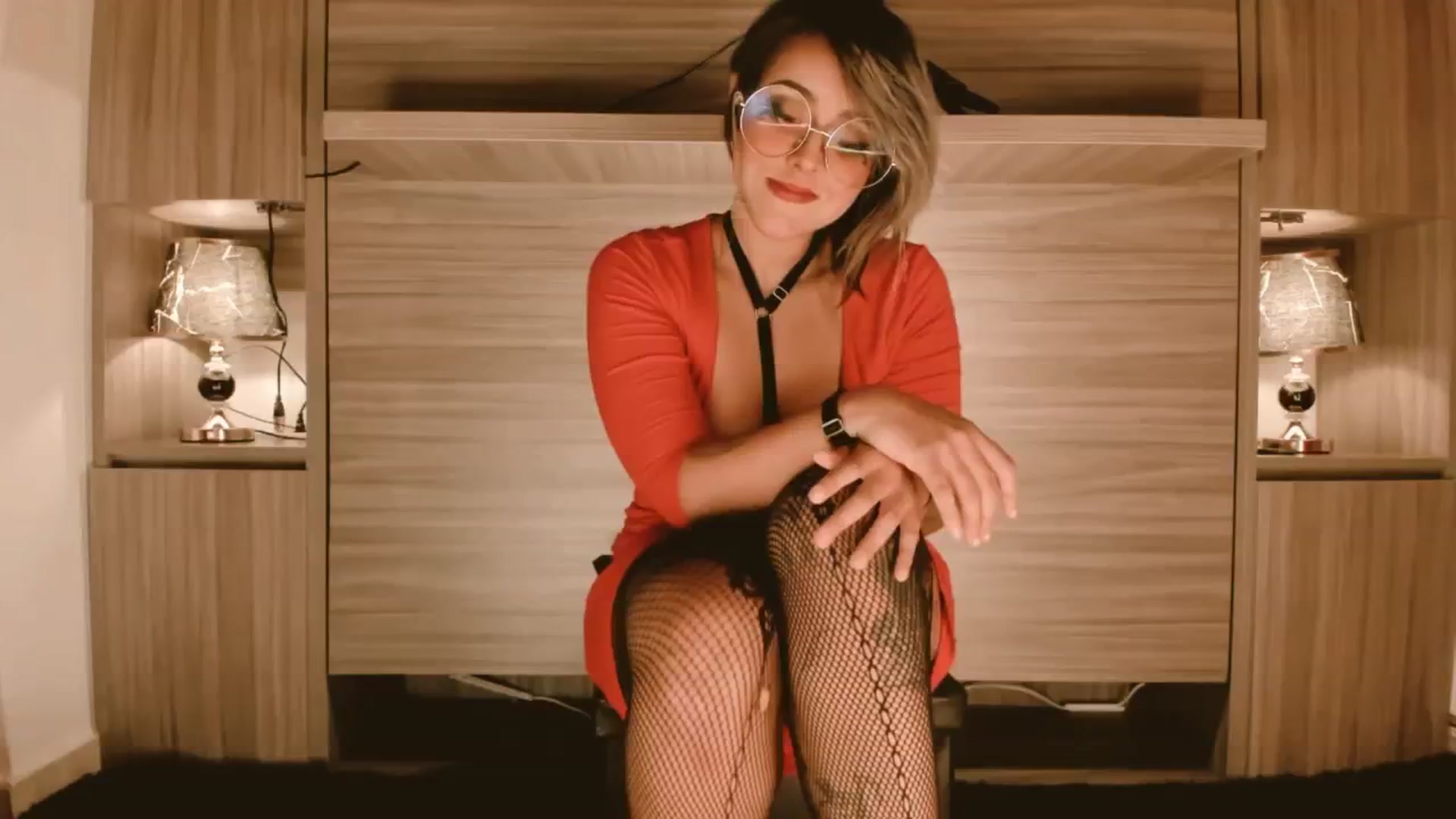Gallery image thumbnail from AbraxxysRadio's myfreecams stream on, 06/29/2024, 23:24 image 1 of 20