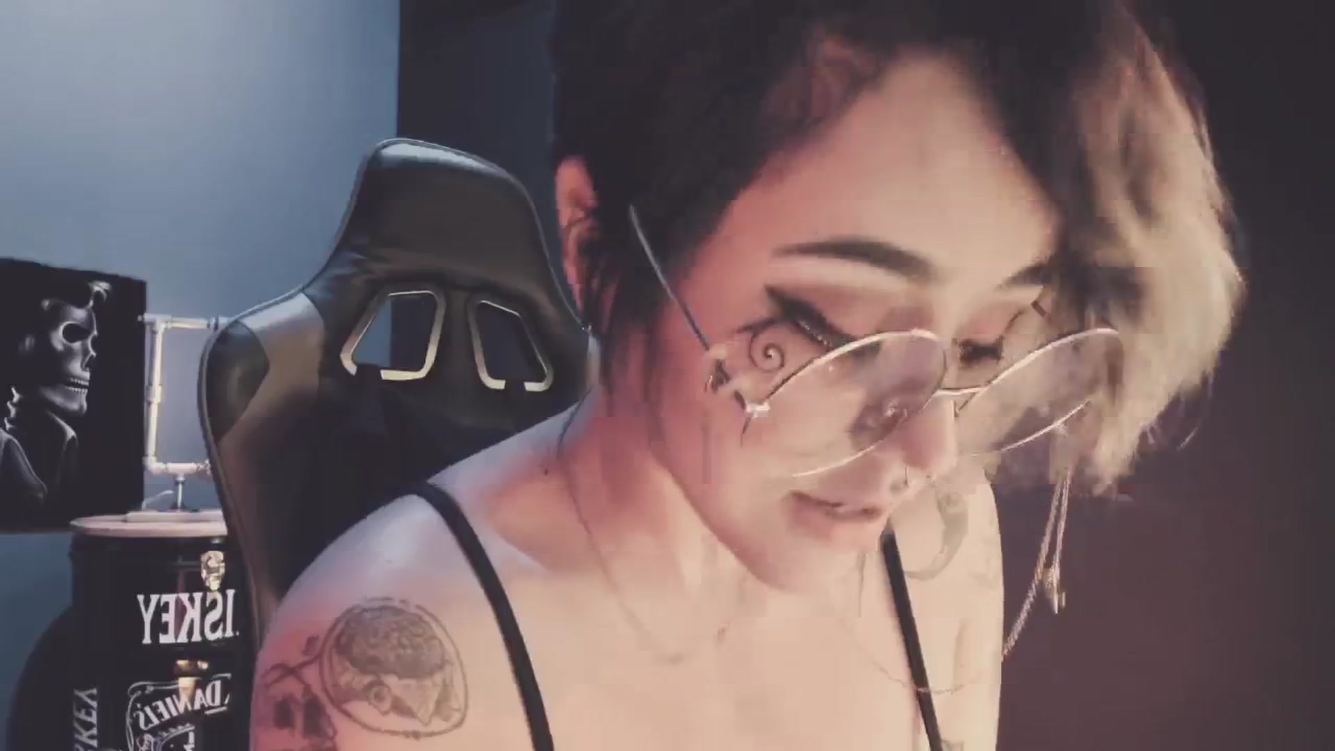 Gallery image thumbnail from AbraxxysRadio's myfreecams stream on, 07/05/2024, 24:00 image 10 of 20