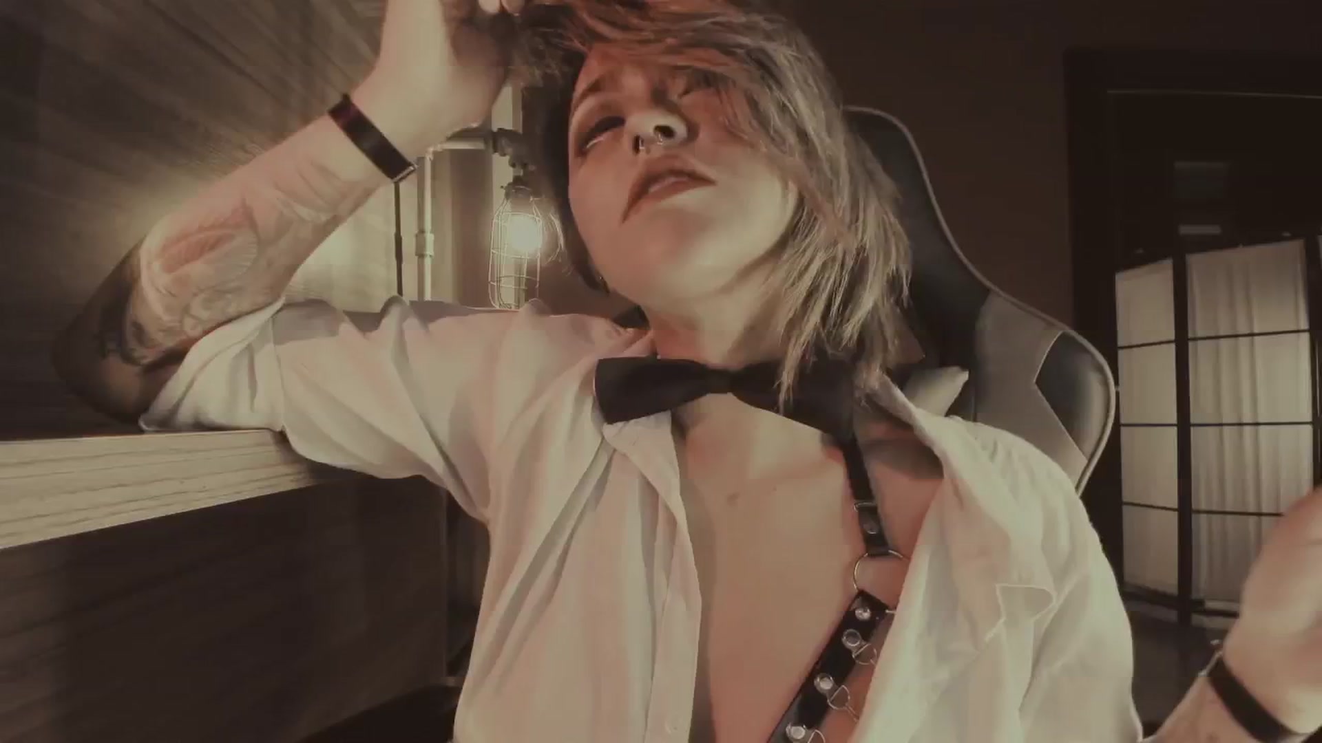 Gallery image thumbnail from AbraxxysRadio's myfreecams stream on, 07/07/2024, 19:12 image 3 of 20