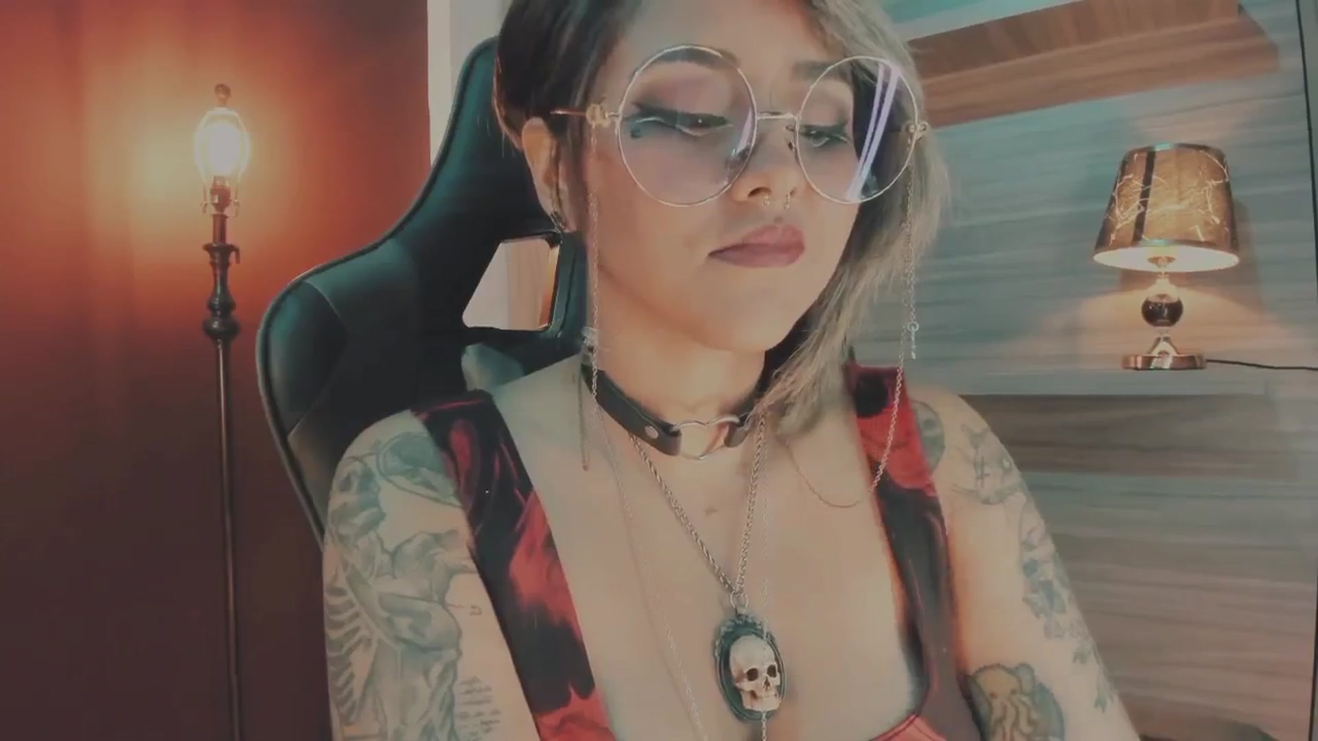 Gallery image thumbnail from AbraxxysRadio's myfreecams stream on, 07/08/2024, 23:17 image 4 of 20