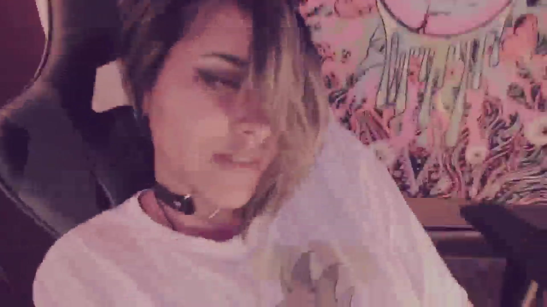 Gallery image thumbnail from AbraxxysRadio's myfreecams stream on, 07/10/2024, 01:47 image 19 of 20