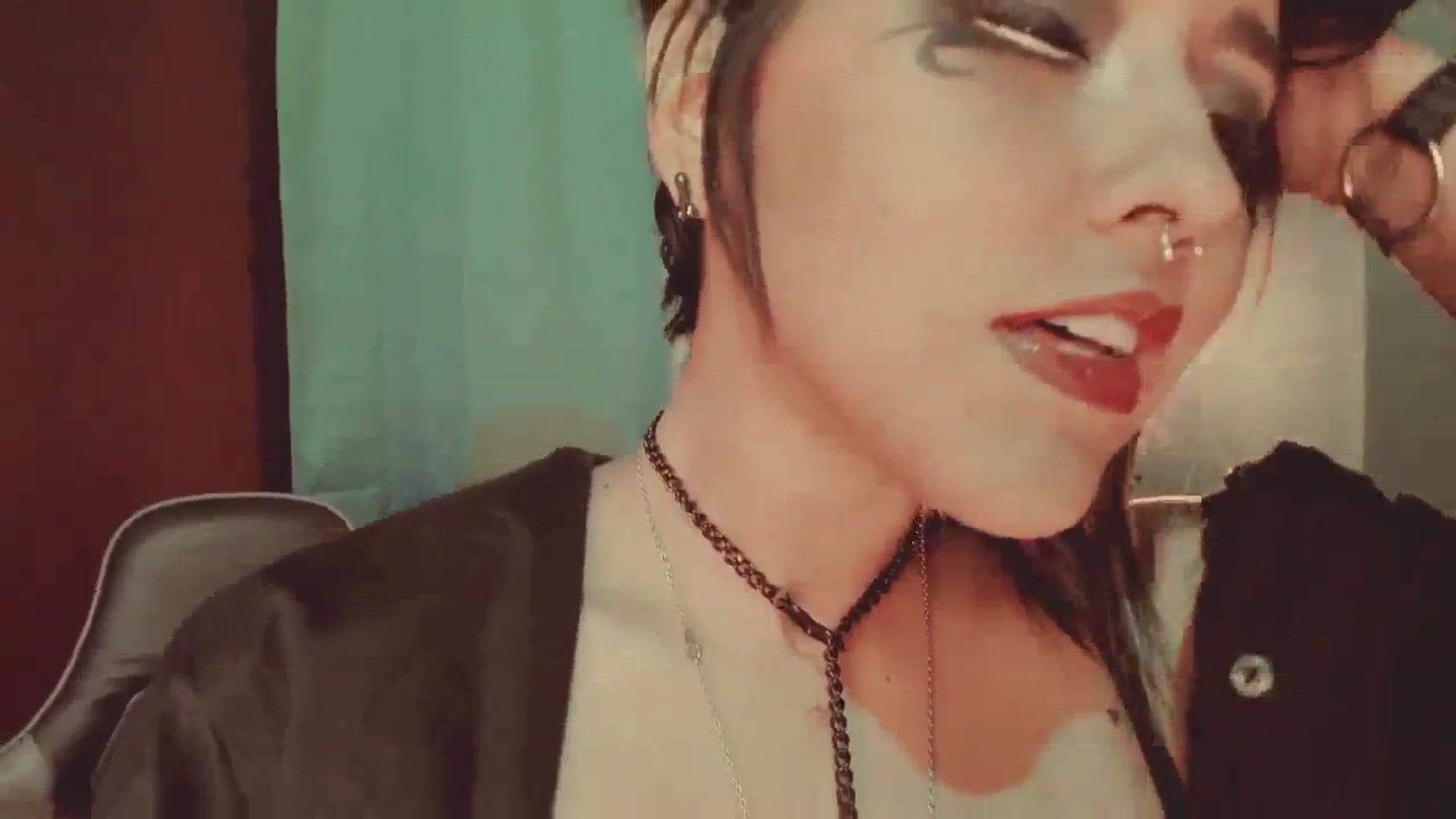 Gallery image thumbnail from AbraxxysRadio's myfreecams stream on, 07/27/2024, 23:40 image 17 of 20