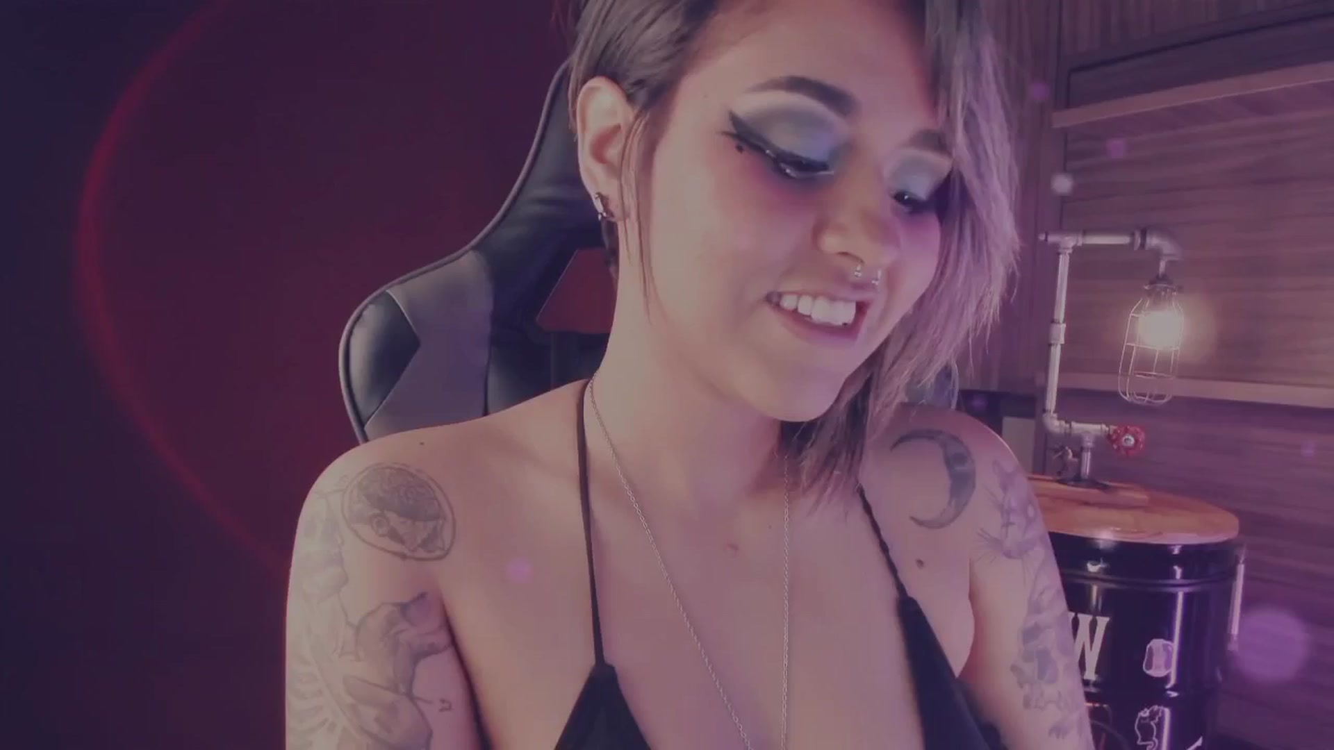 Gallery image thumbnail from AbraxxysRadio's myfreecams stream on, 07/28/2024, 19:12 image 6 of 20