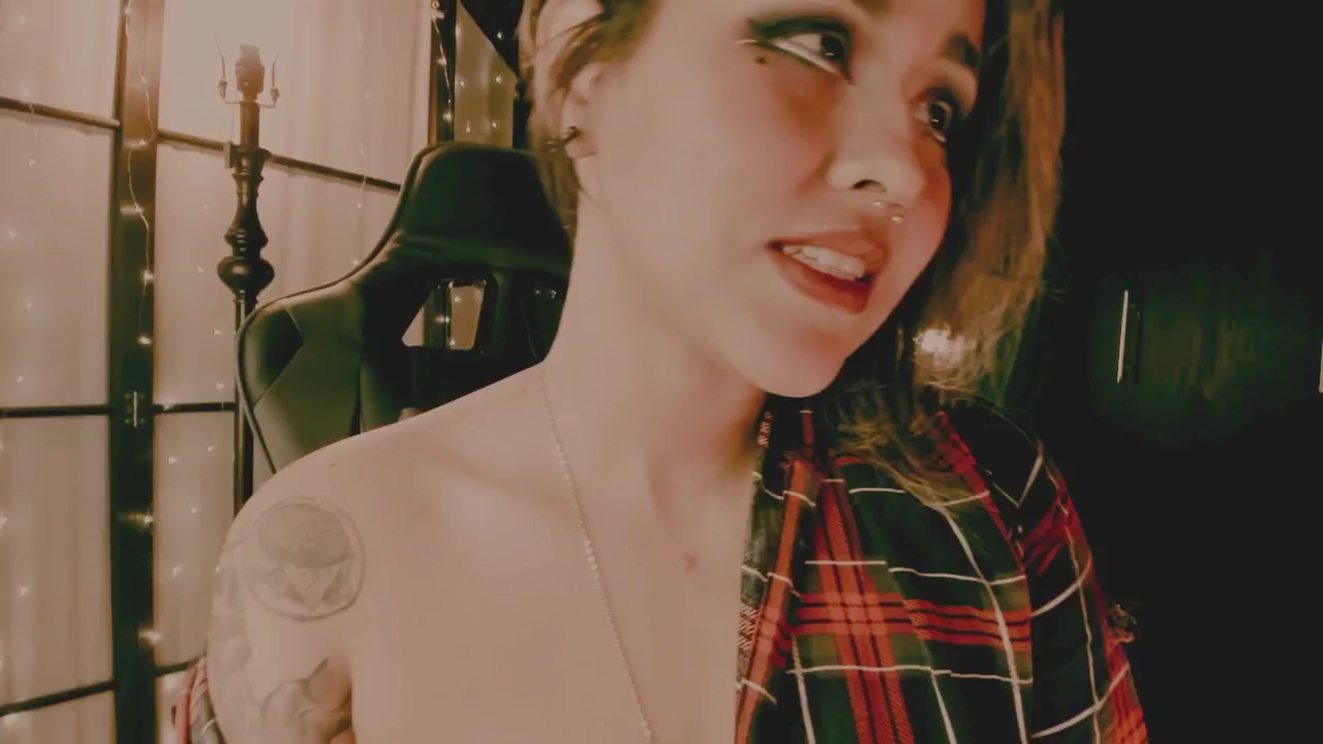 Gallery image thumbnail from AbraxxysRadio's myfreecams stream on, 07/31/2024, 24:16 image 20 of 20