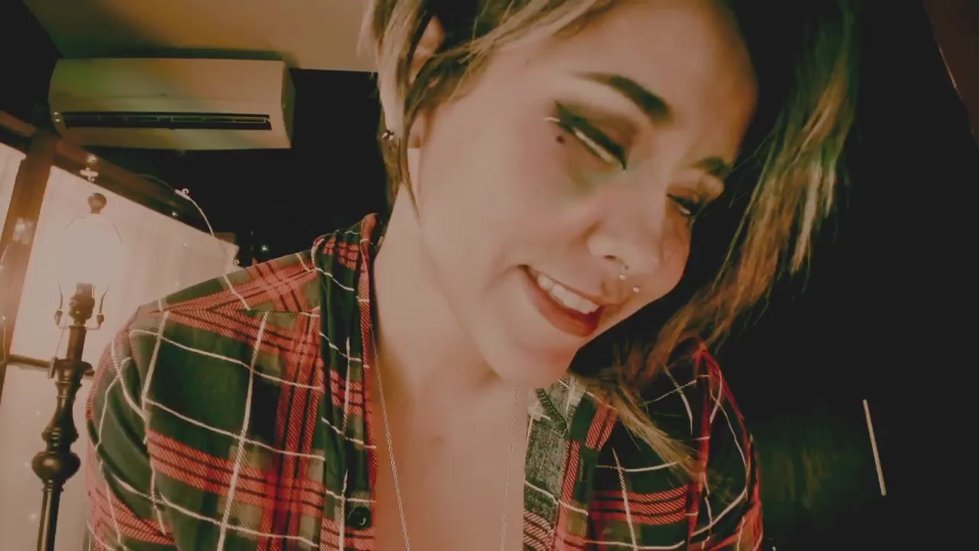 Gallery image thumbnail from AbraxxysRadio's myfreecams stream on, 07/31/2024, 24:23 image 8 of 20