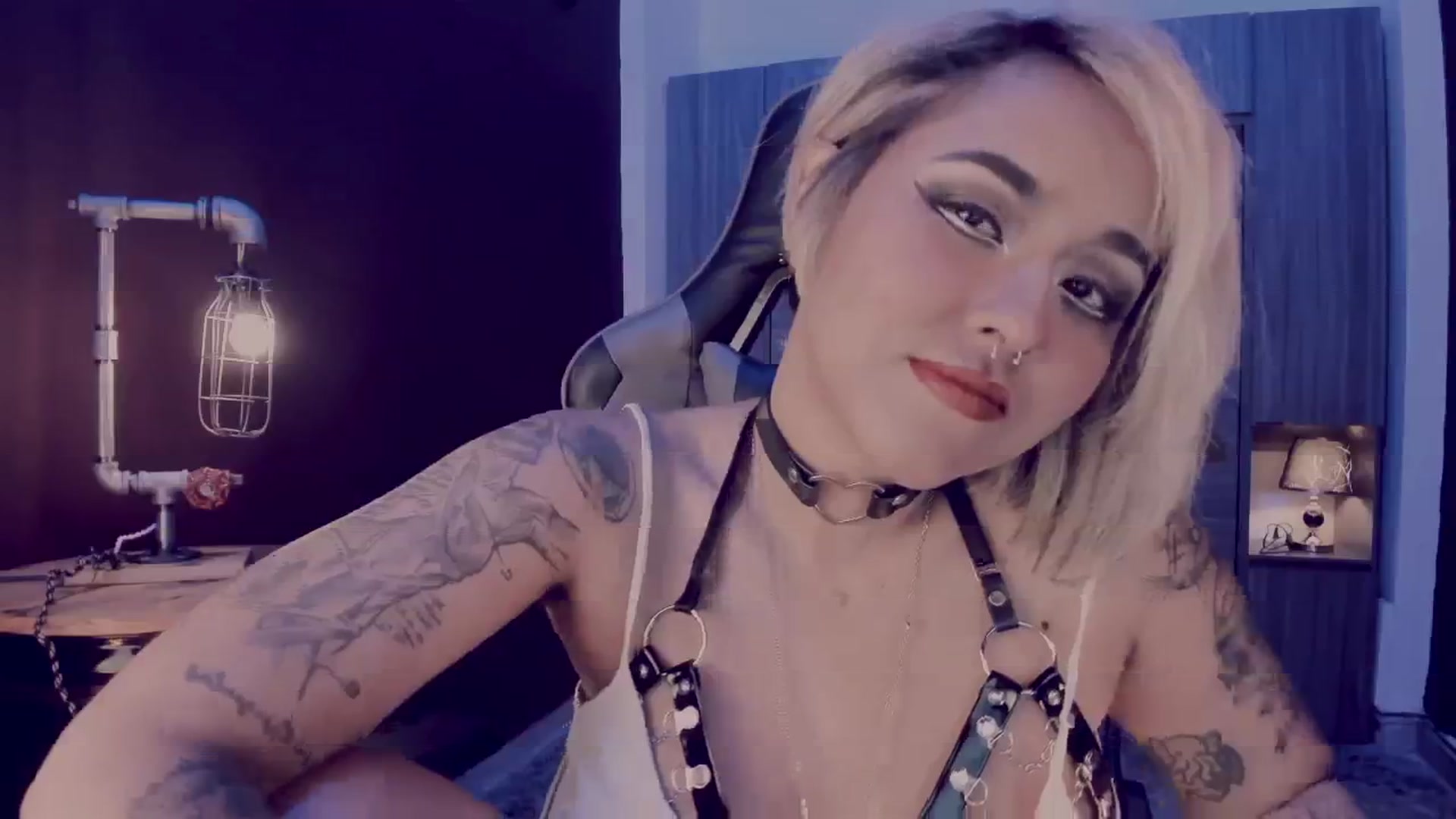 Gallery image thumbnail from AbraxxysRadio's myfreecams stream on, 08/01/2024, 23:32 image 7 of 20