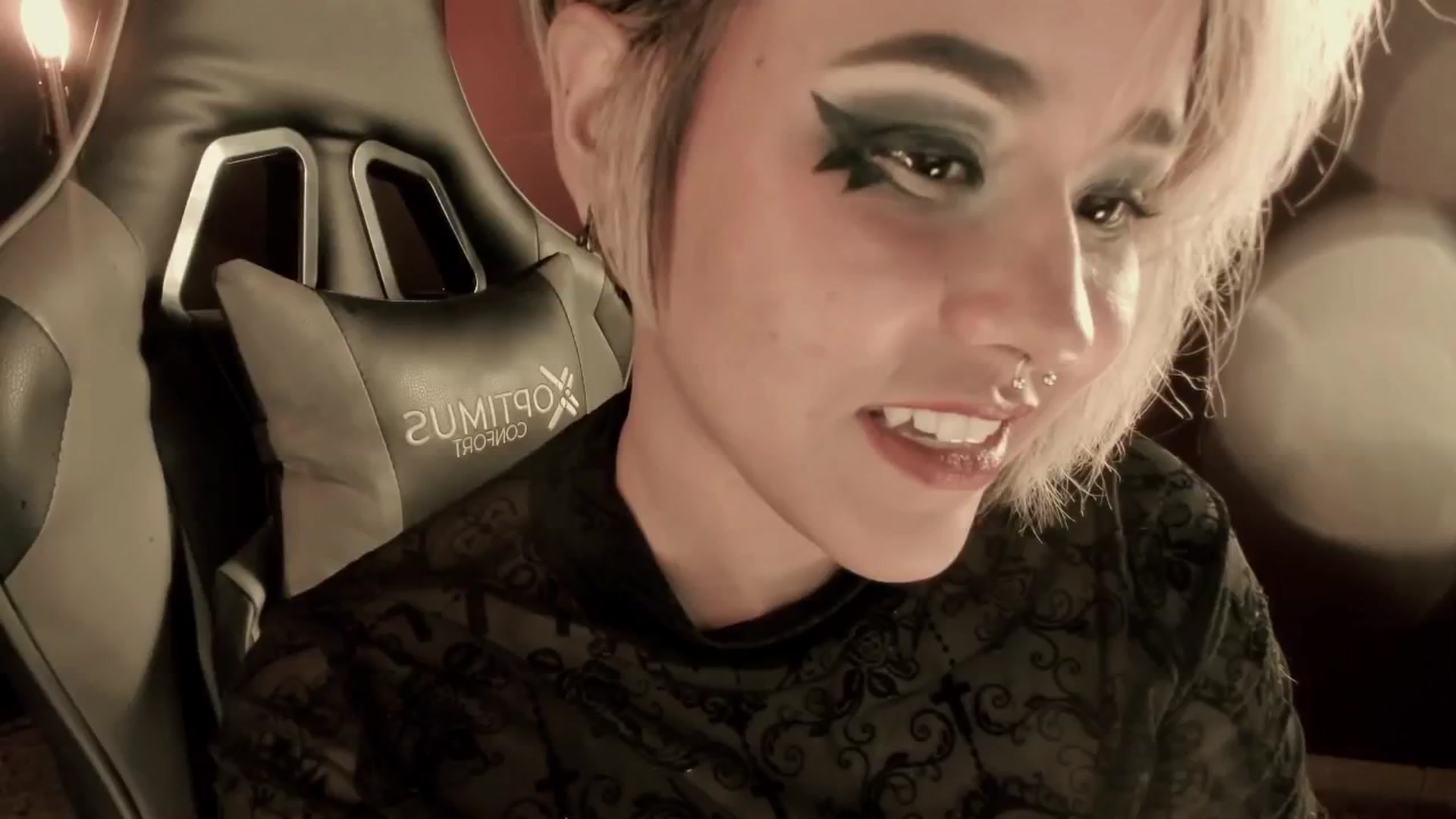 Gallery image thumbnail from AbraxxysRadio's myfreecams stream on, 08/04/2024, 21:51 image 4 of 20
