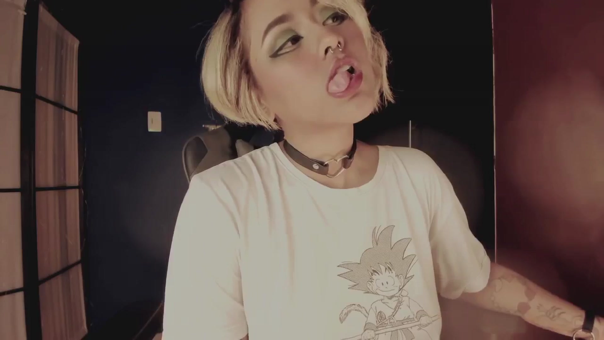 Gallery image thumbnail from AbraxxysRadio's myfreecams stream on, 08/10/2024, 24:01 image 19 of 20