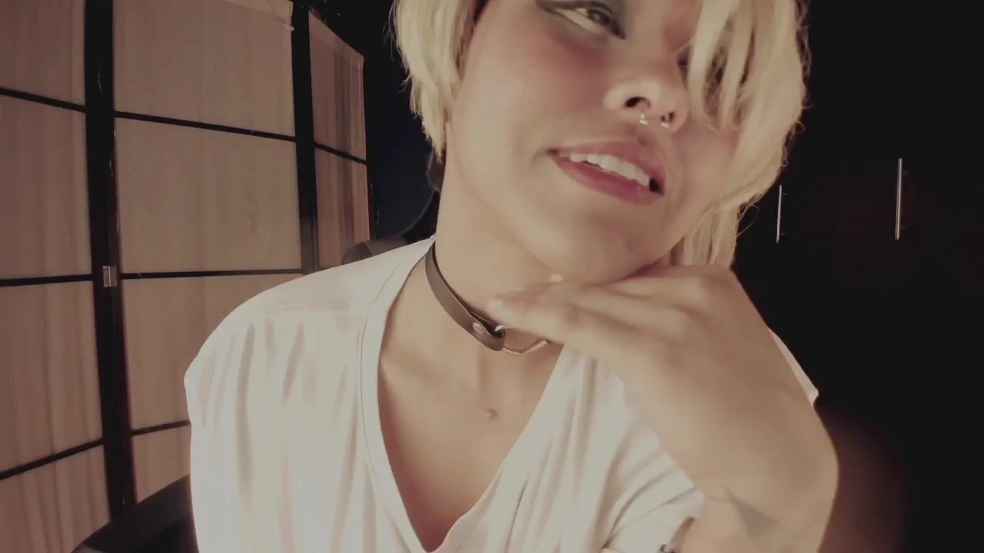 Gallery image thumbnail from AbraxxysRadio's myfreecams stream on, 08/10/2024, 02:07 image 16 of 20