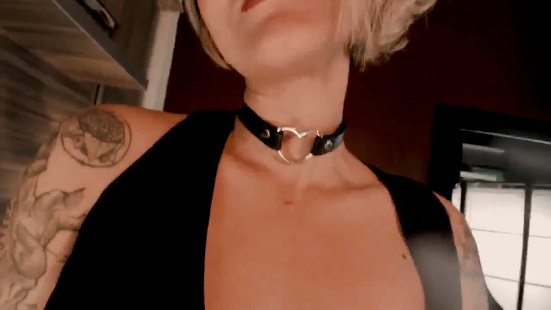 Gallery image thumbnail from AbraxxysRadio's myfreecams stream on, 08/16/2024, 01:01 image 9 of 20